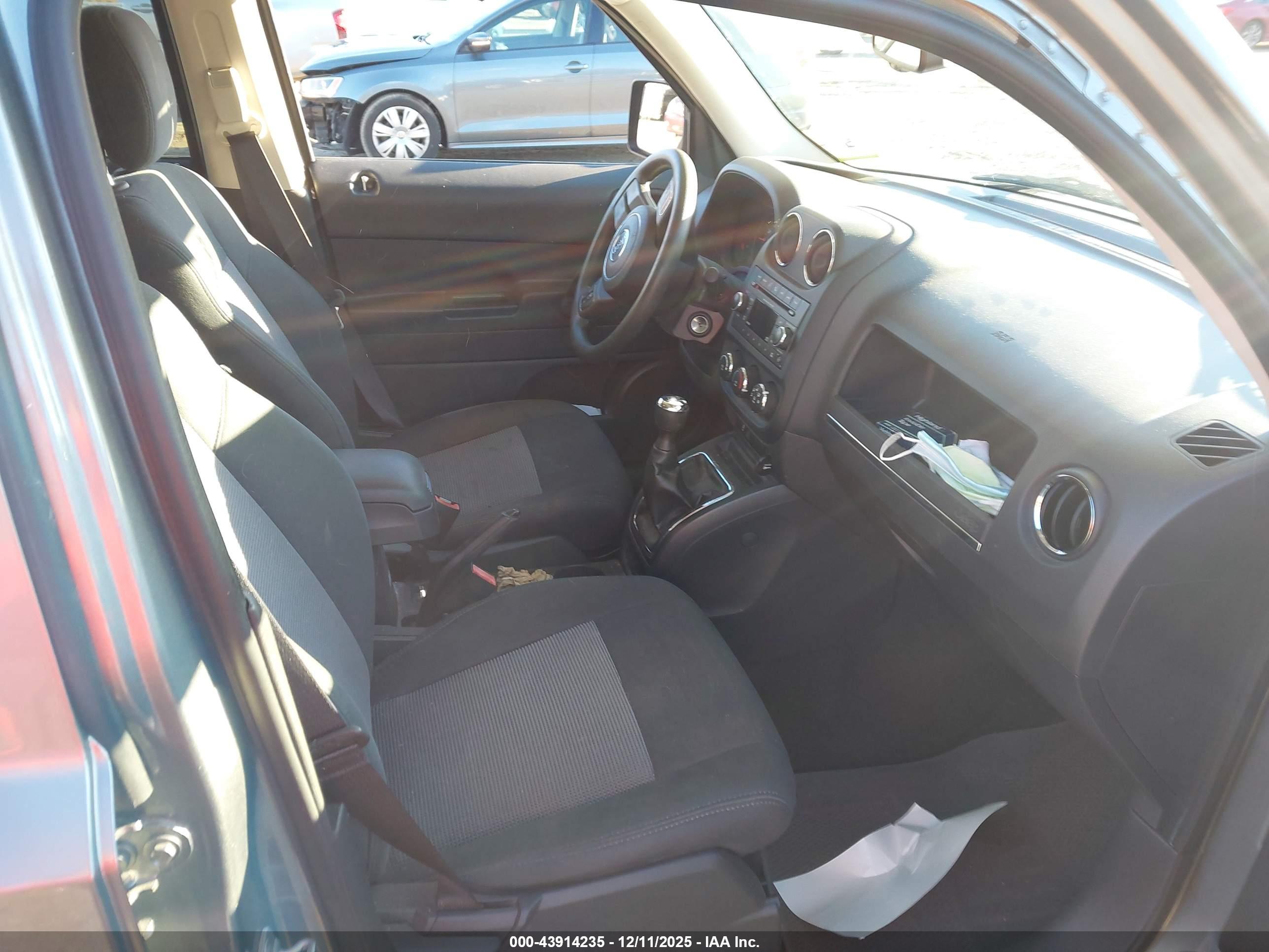 JEEP PATRIOT image 5