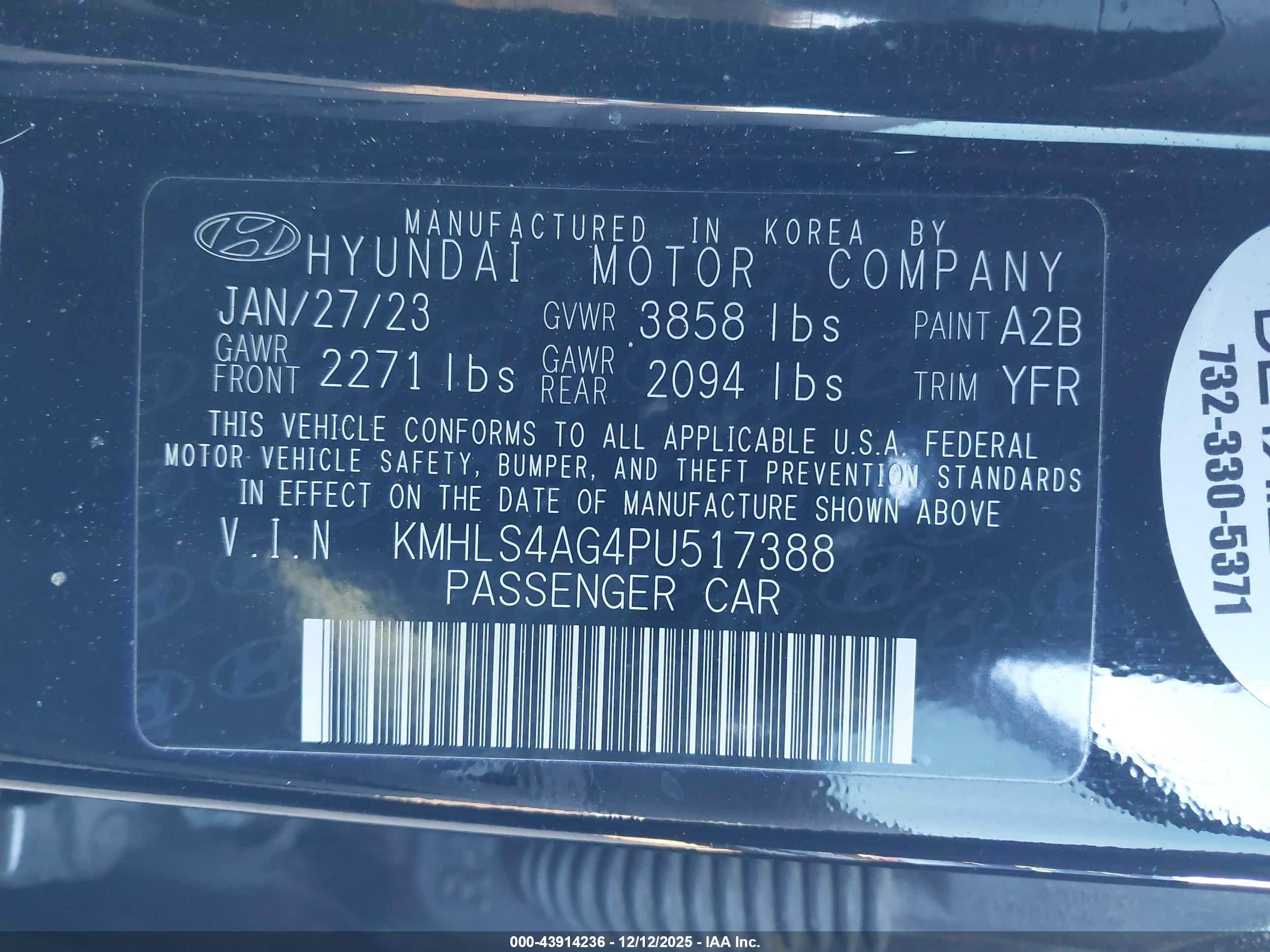 HYUNDAI ELANTRA image 9
