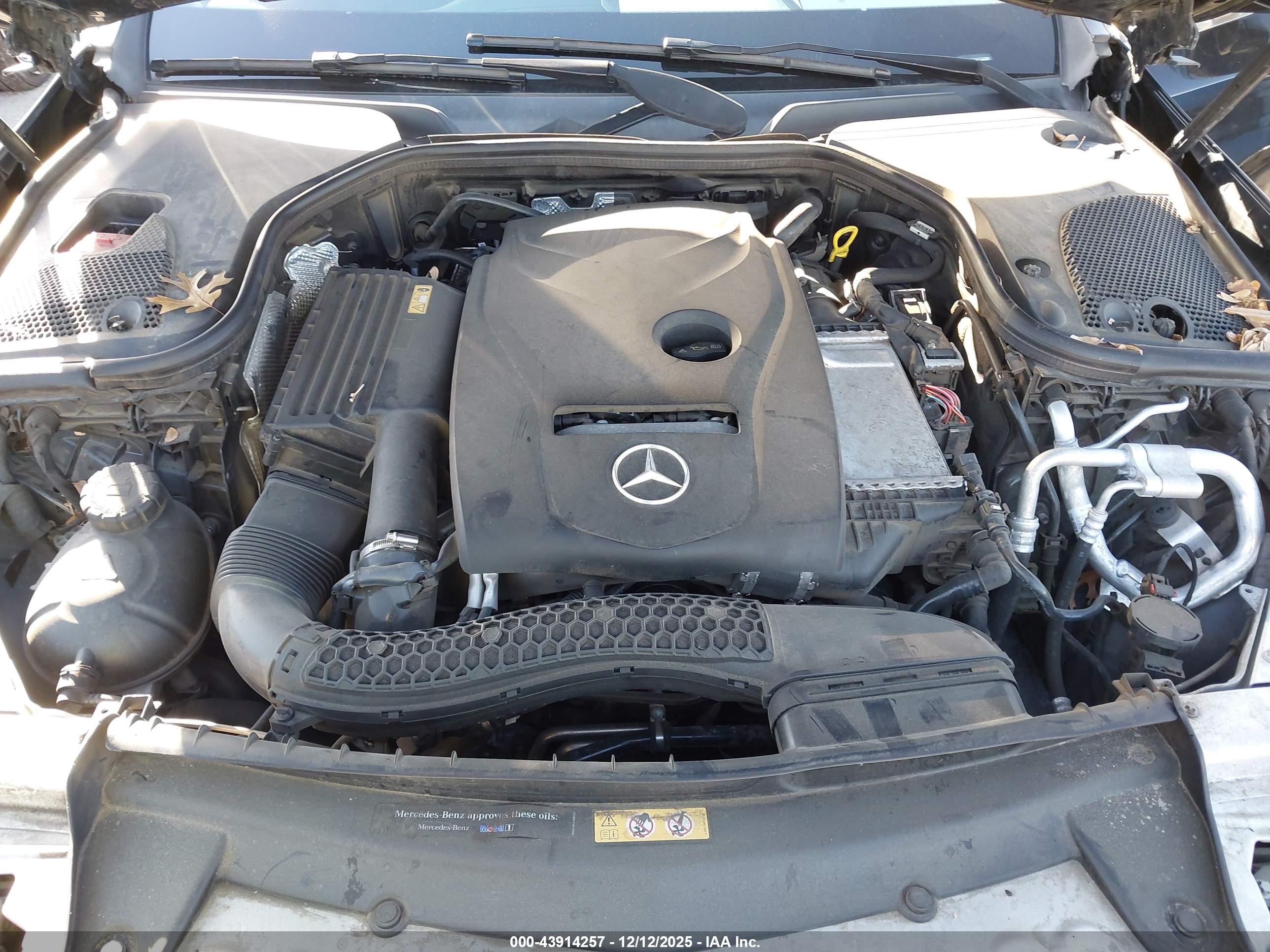 MERCEDES-BENZ E image 10