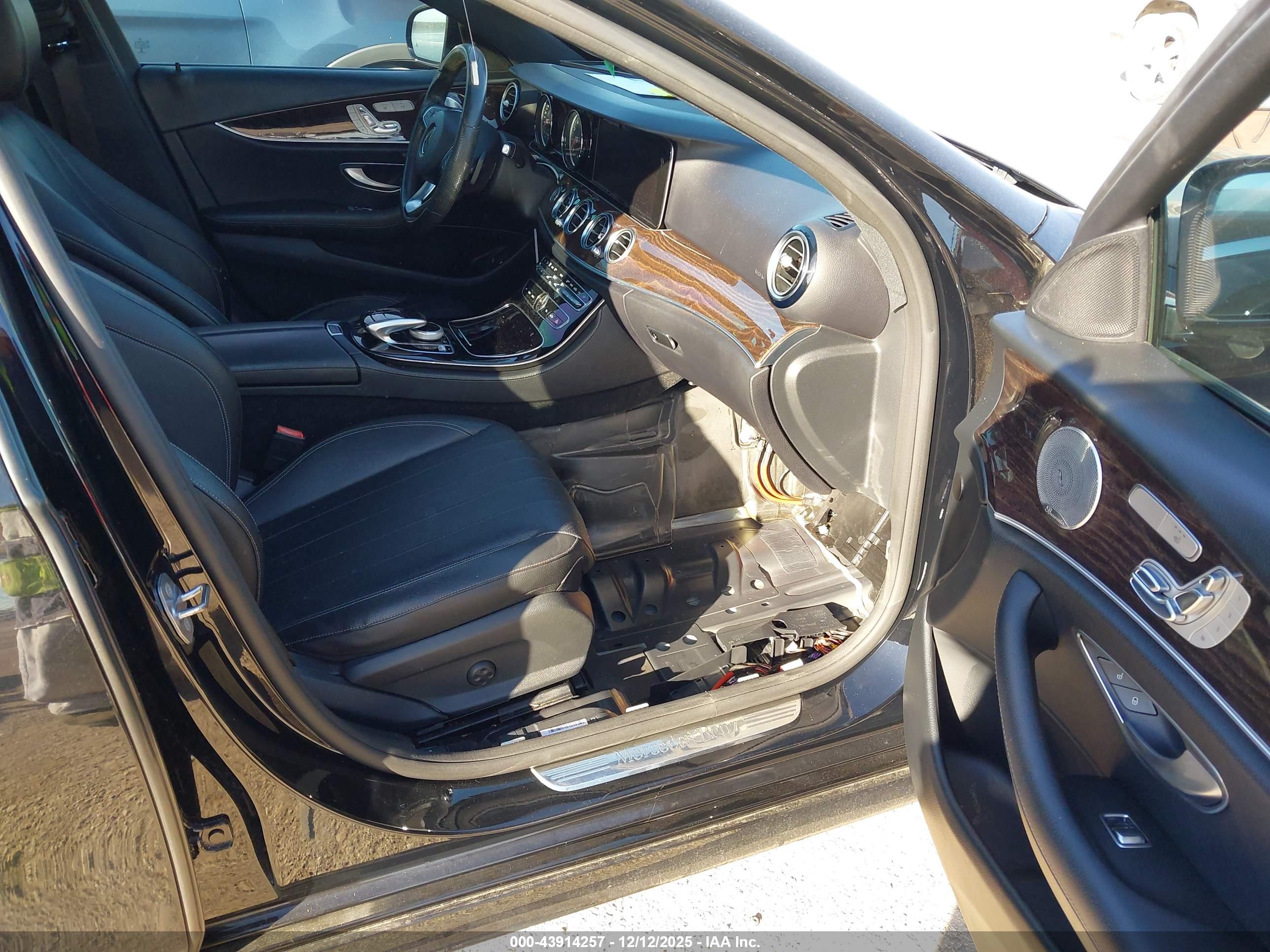MERCEDES-BENZ E image 5