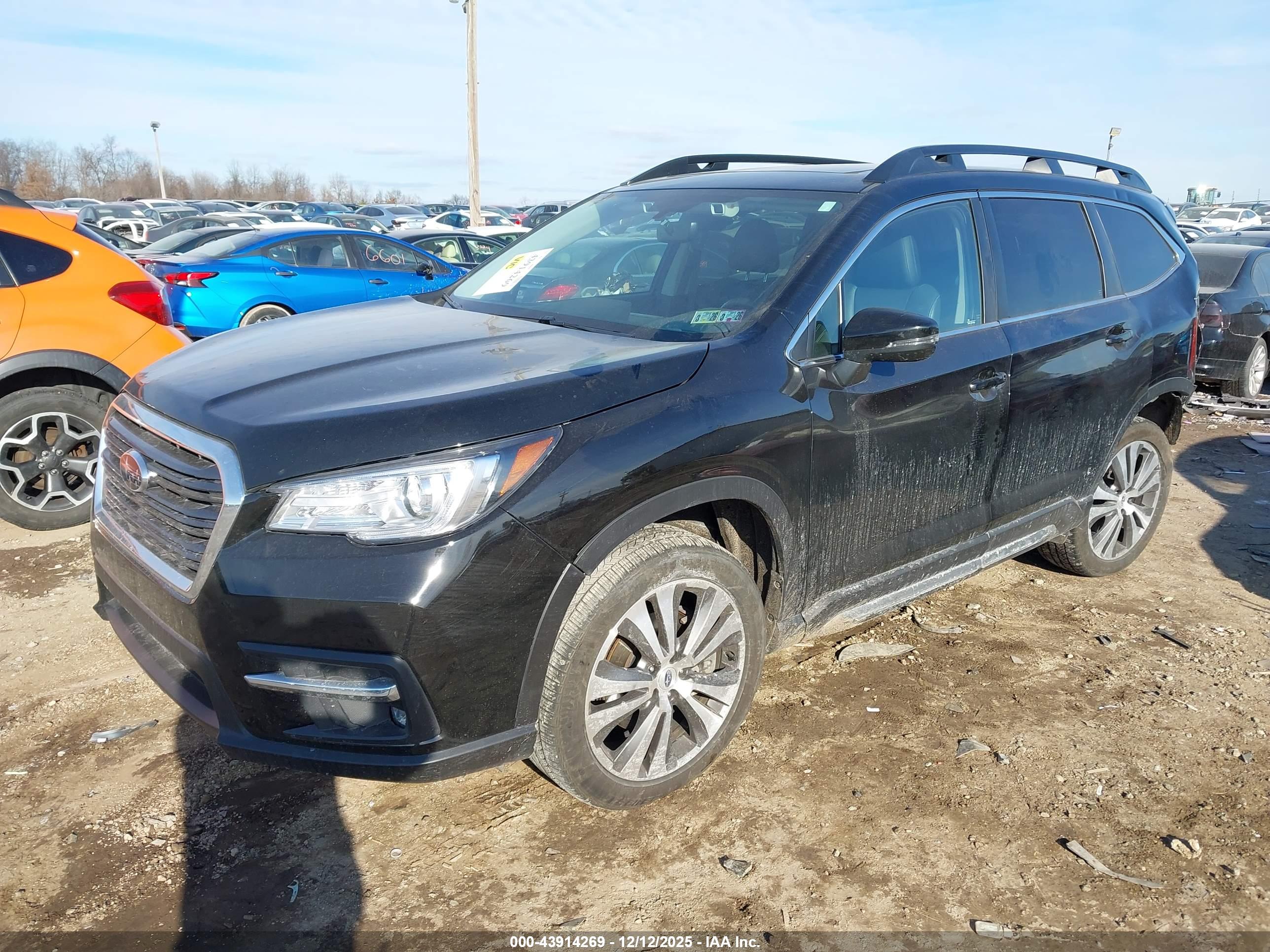 SUBARU ASCENT image 2