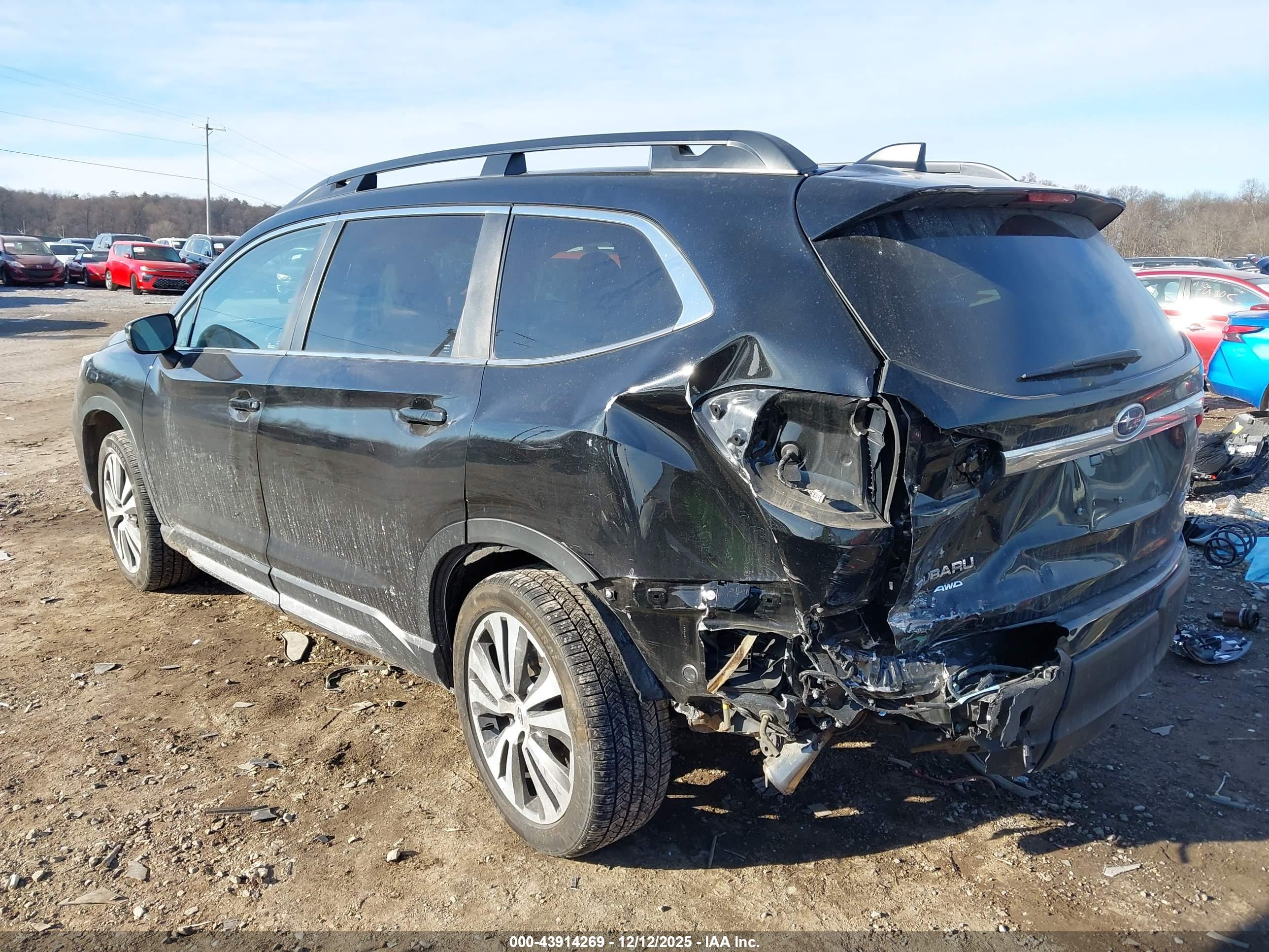 SUBARU ASCENT image 3