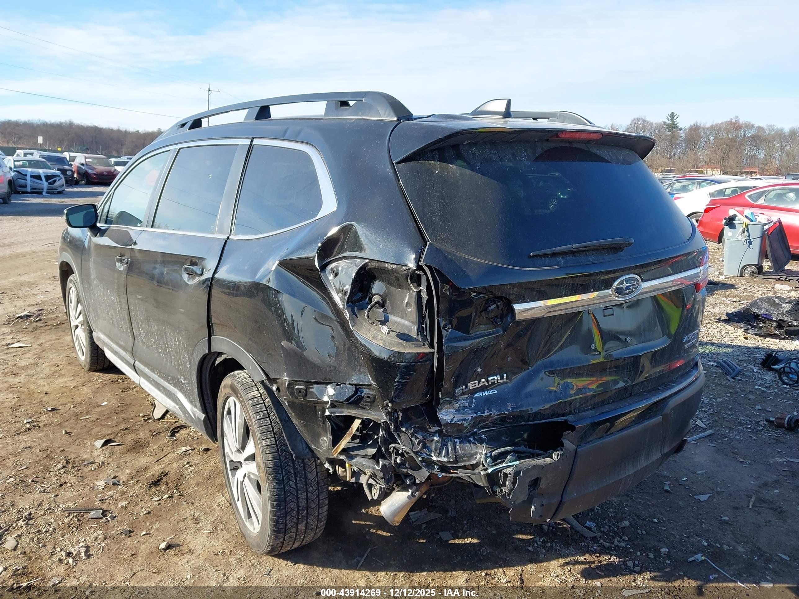 SUBARU ASCENT image 6