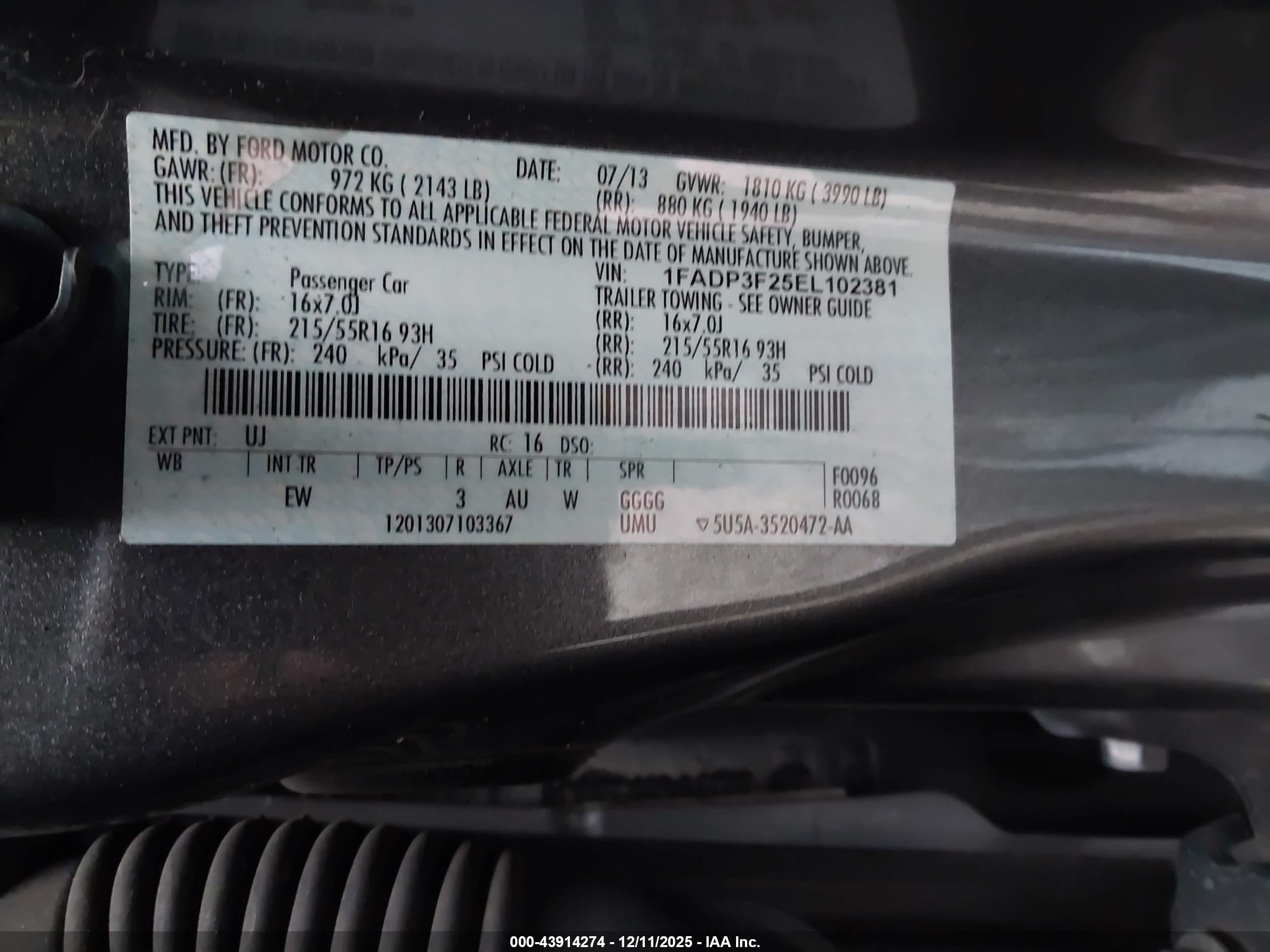 FORD FOCUS image 9