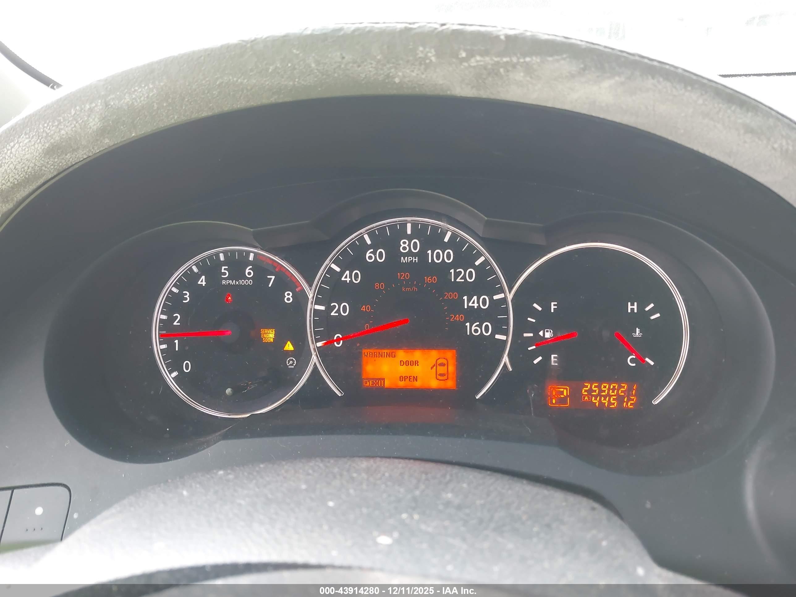 NISSAN ALTIMA image 7