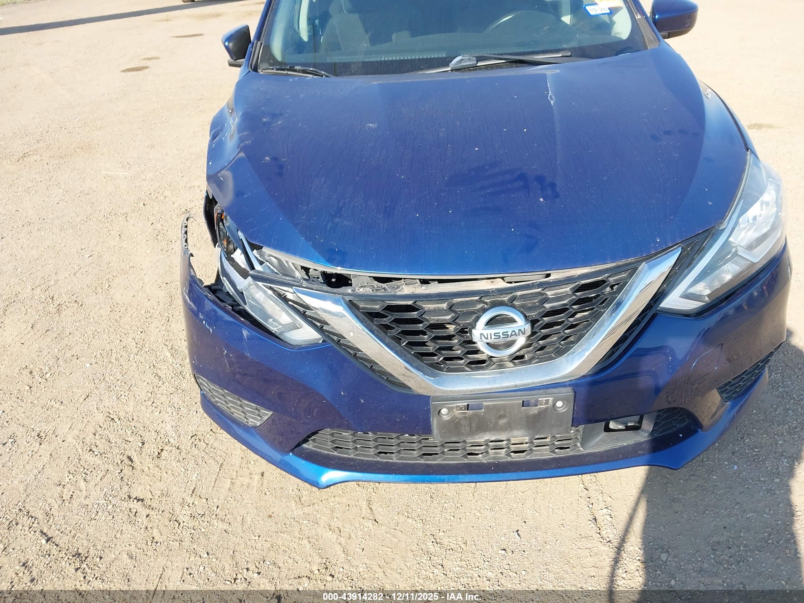 NISSAN SENTRA image 6
