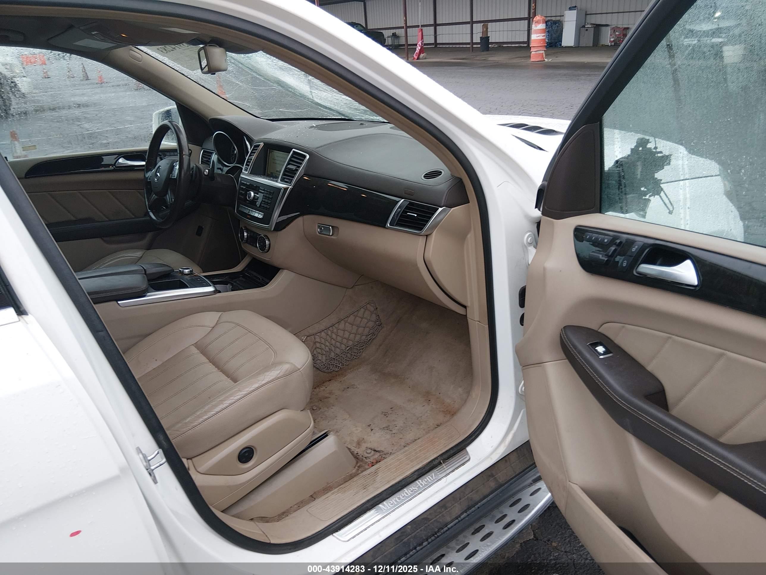 MERCEDES-BENZ GL image 5