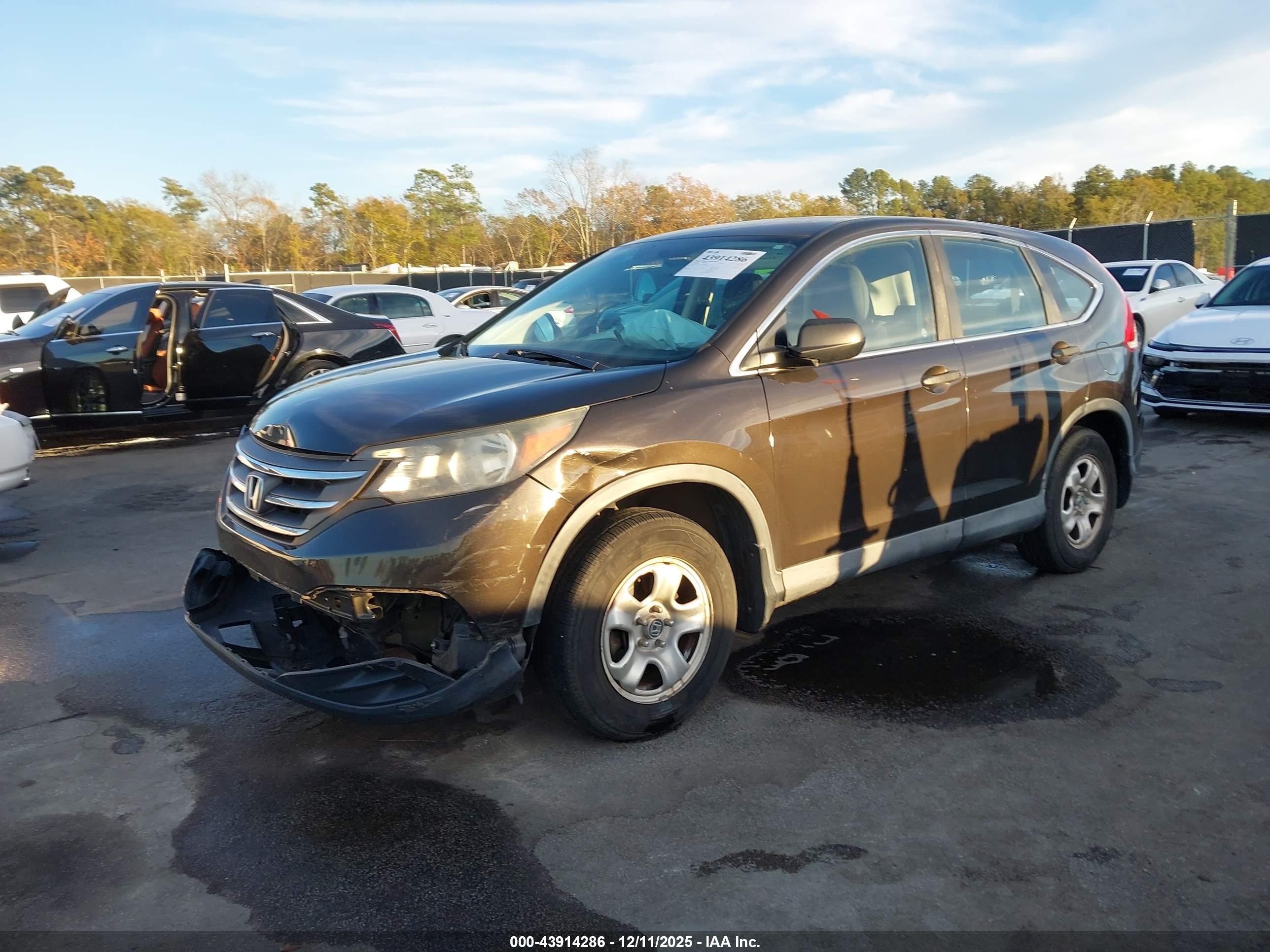 HONDA CR-V image 2