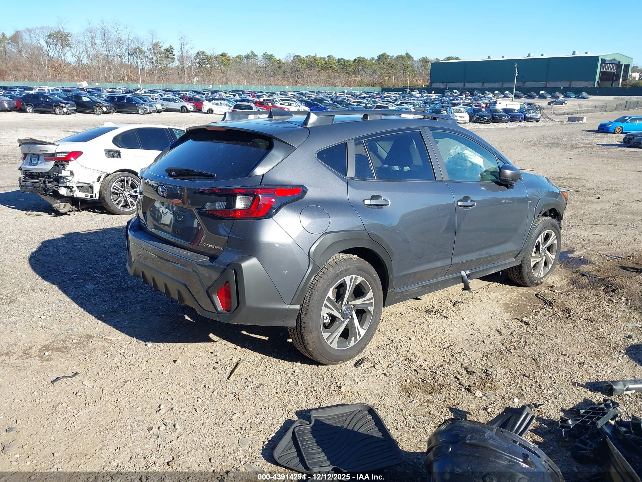 SUBARU CROSSTREK image 4