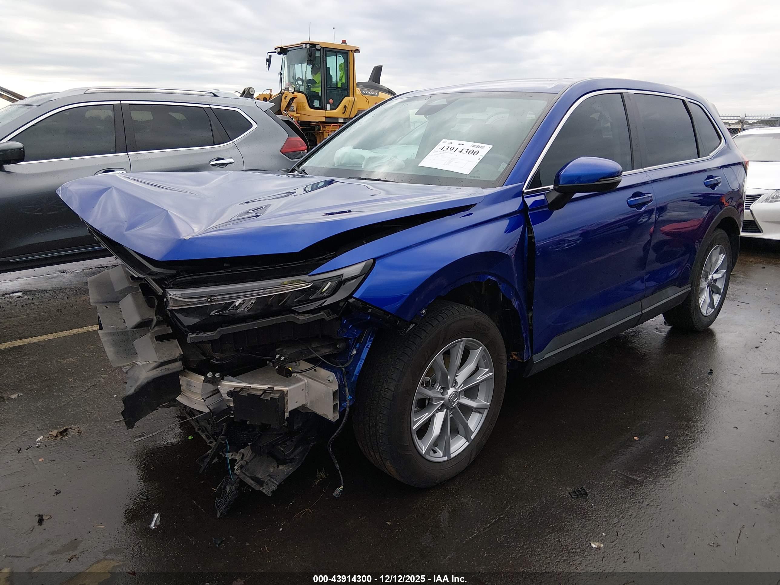 HONDA CR-V image 2