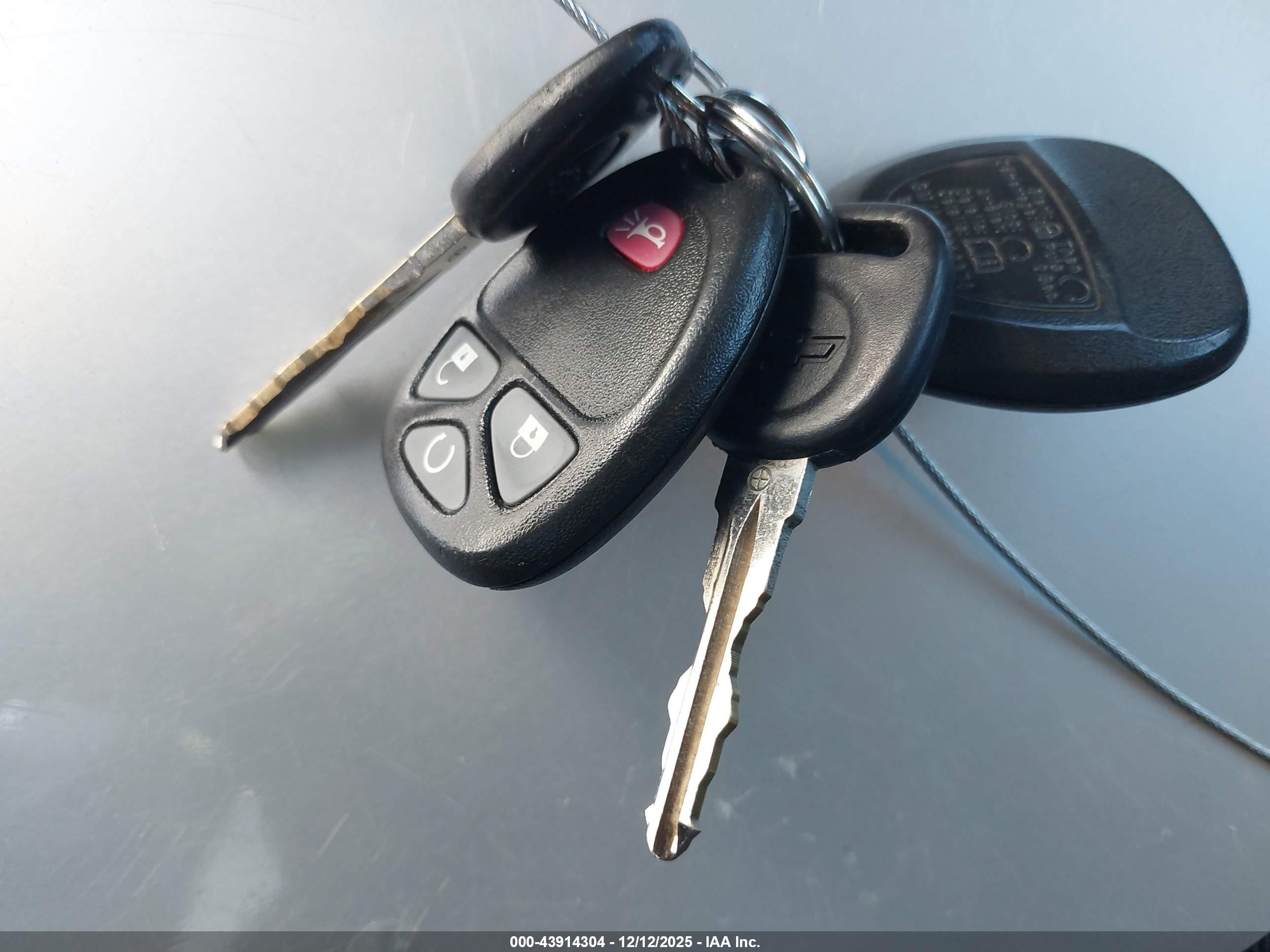 CHEVROLET HHR image 11