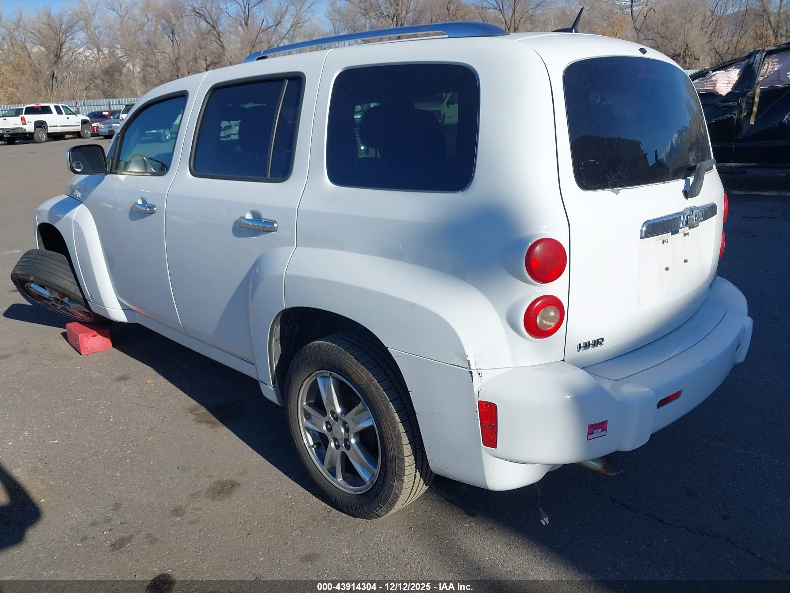 CHEVROLET HHR image 3