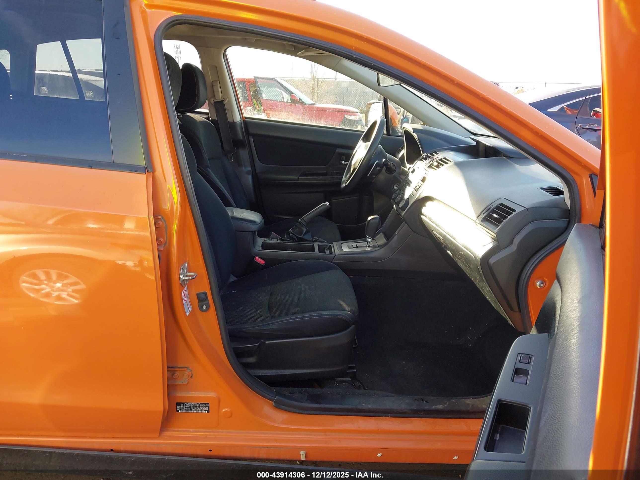 SUBARU XV image 5