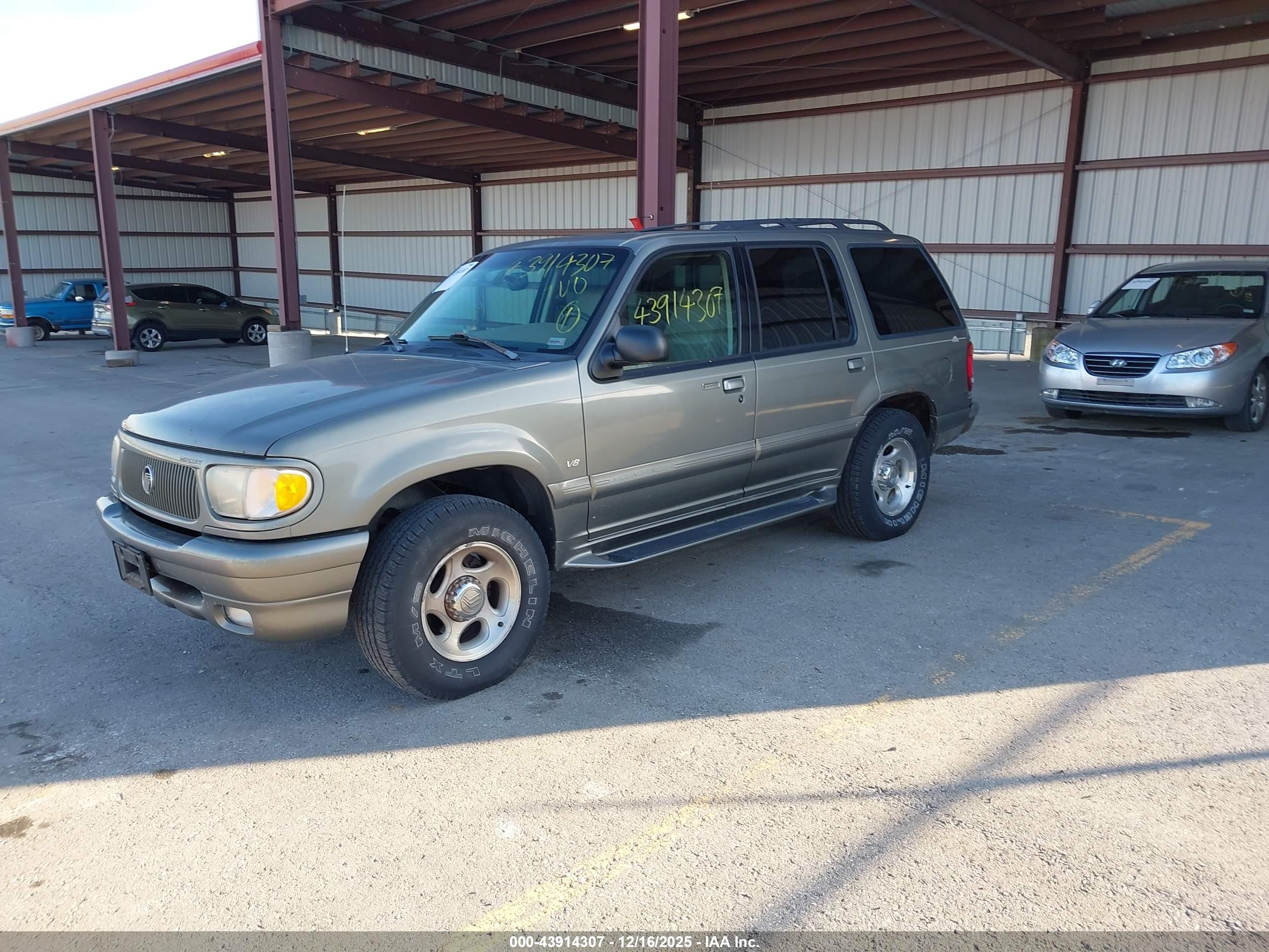 MERCURY MOUNTAINEER image 2