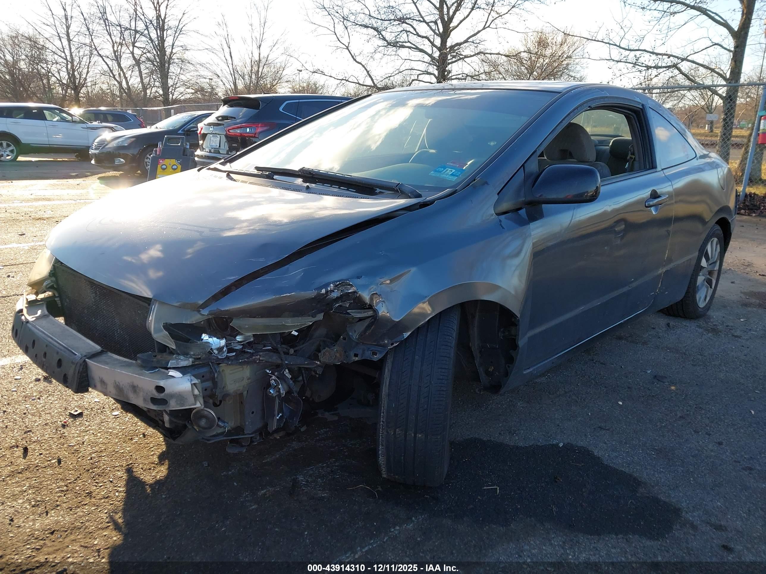 HONDA CIVIC image 2