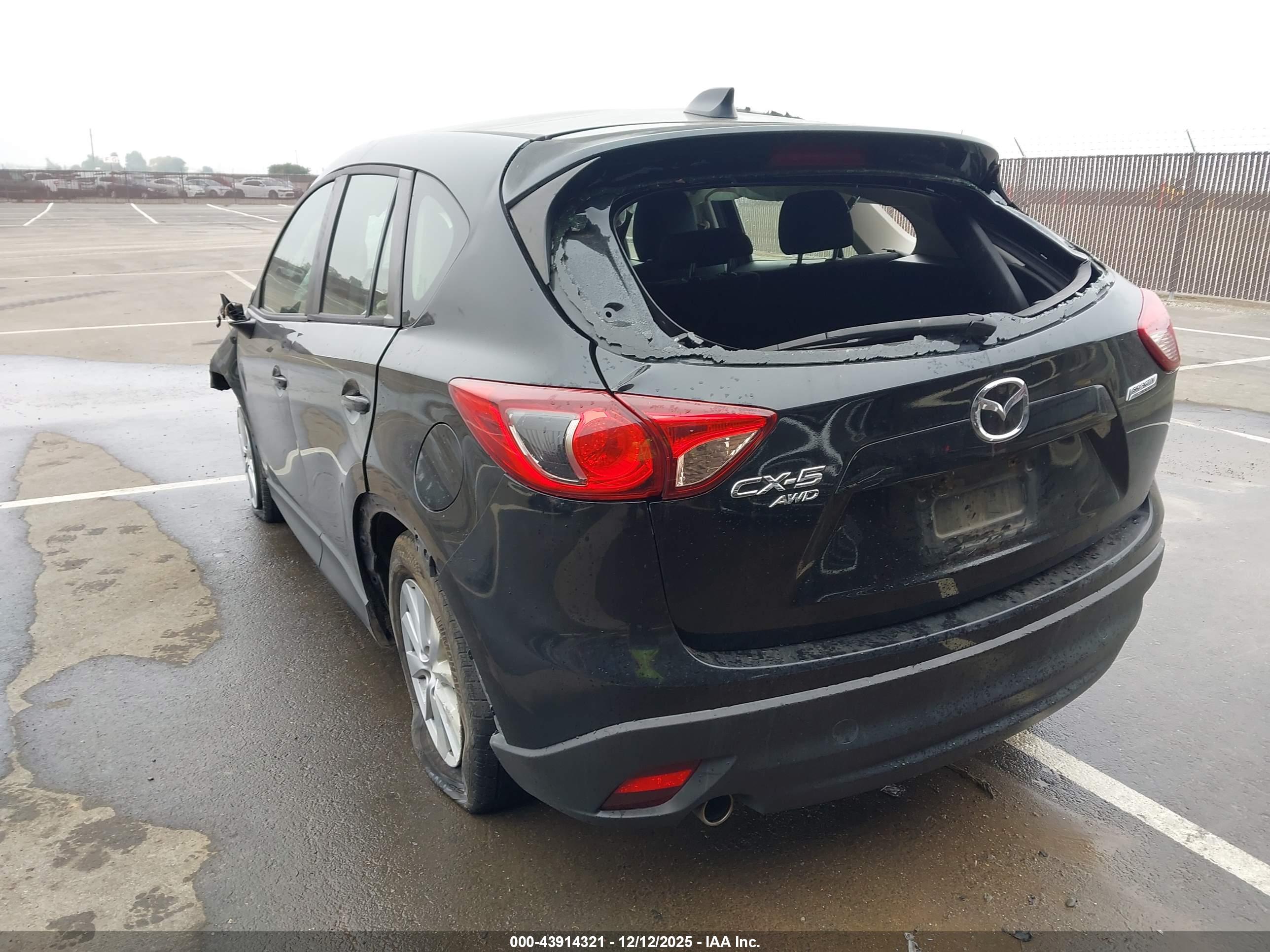 MAZDA CX-5 image 3