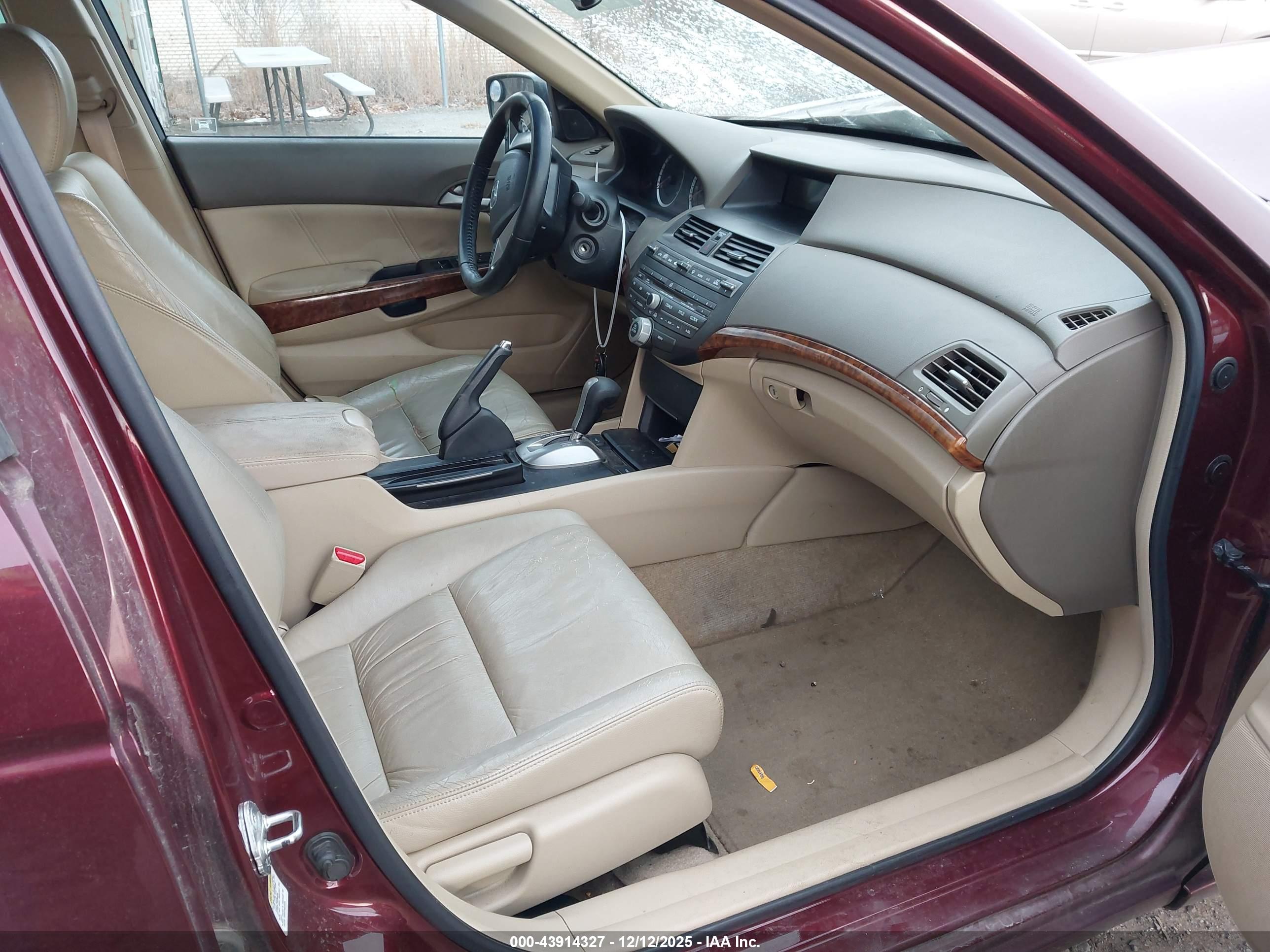 HONDA ACCORD image 5