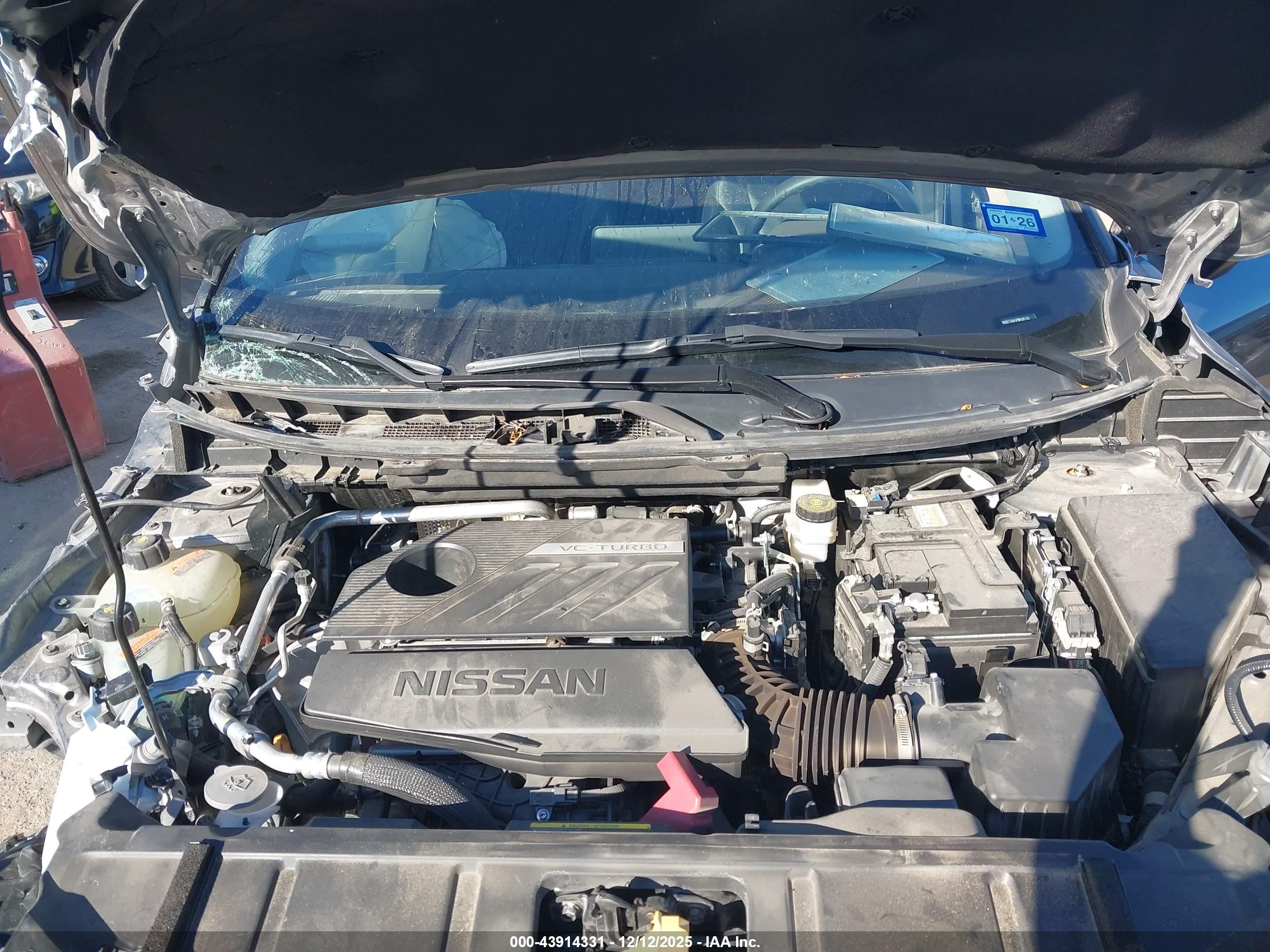 NISSAN ROGUE image 10