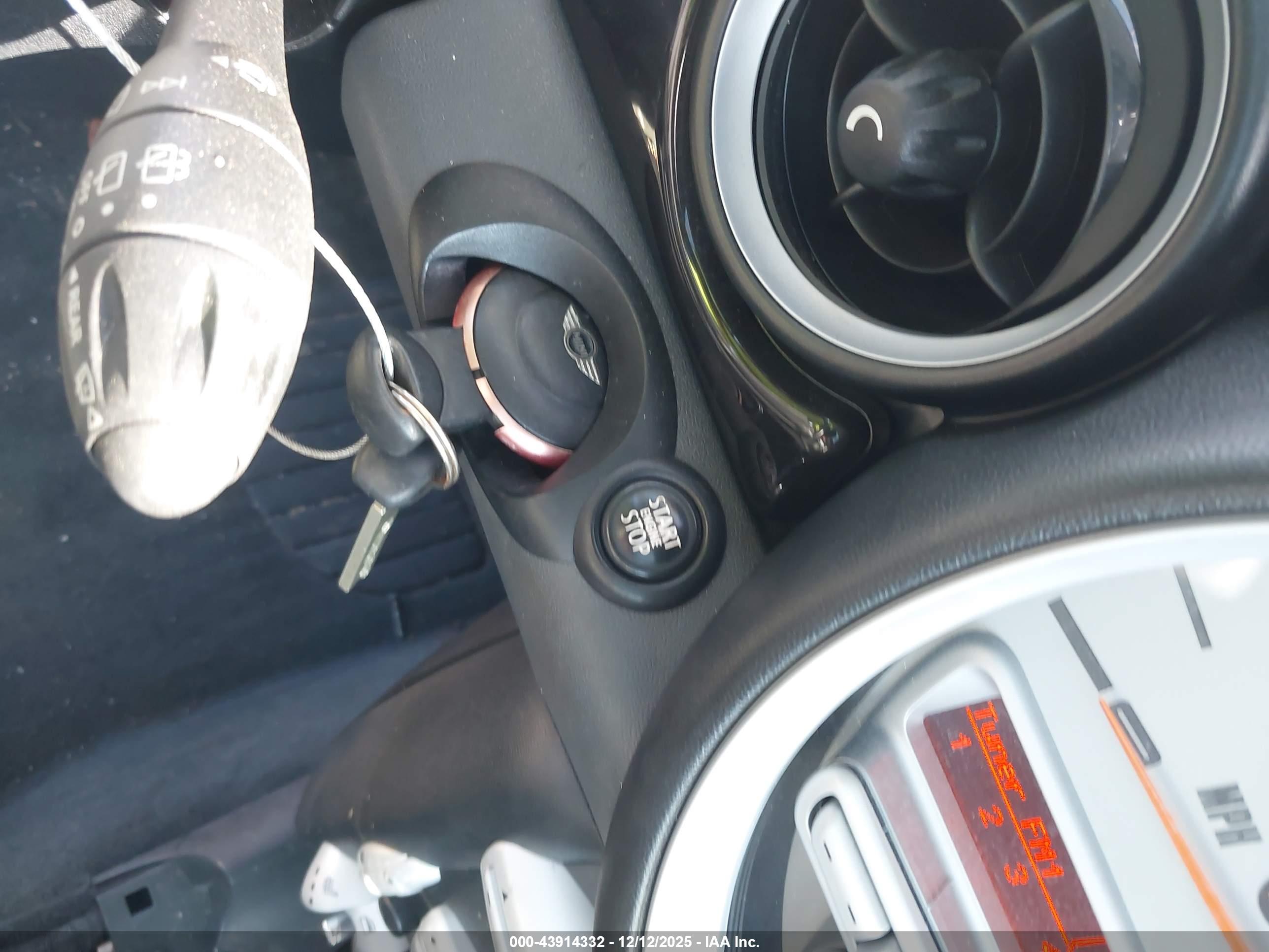 MINI COOPER image 11
