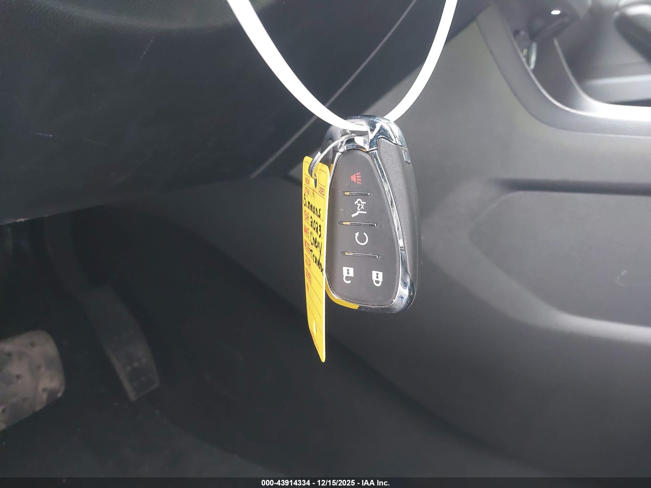 CHEVROLET TRAVERSE image 11