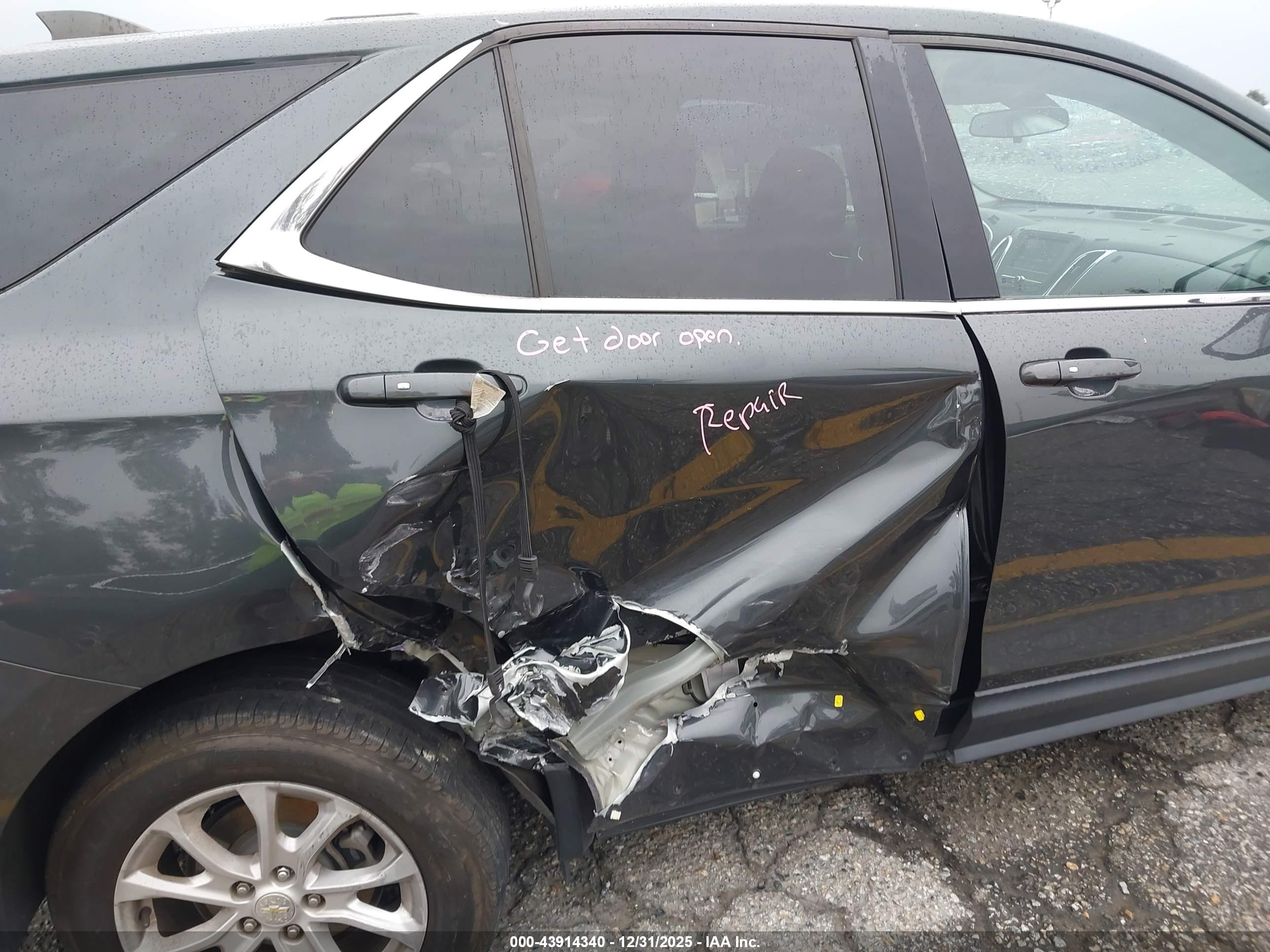 CHEVROLET EQUINOX image 6
