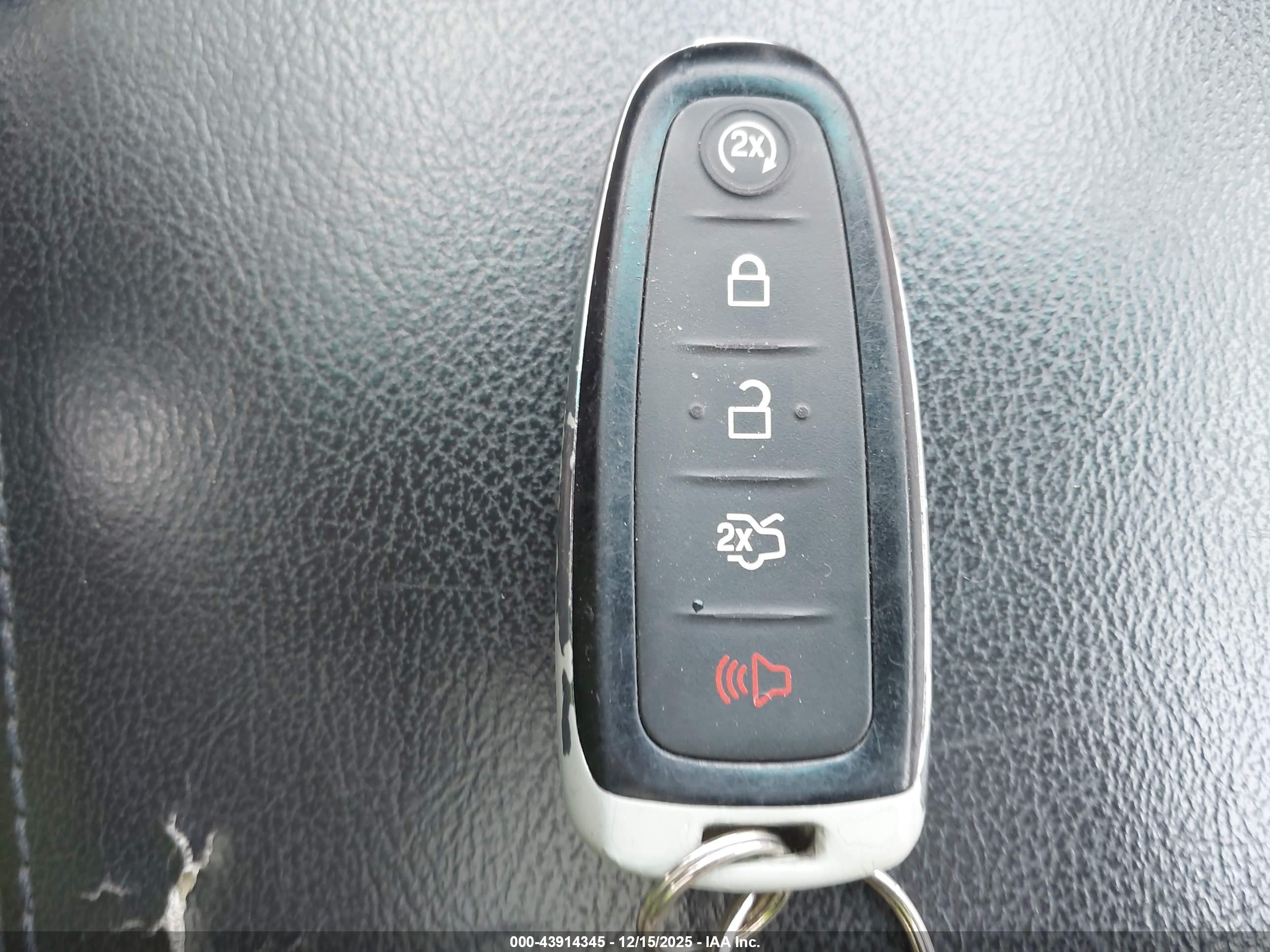 FORD EXPLORER image 11