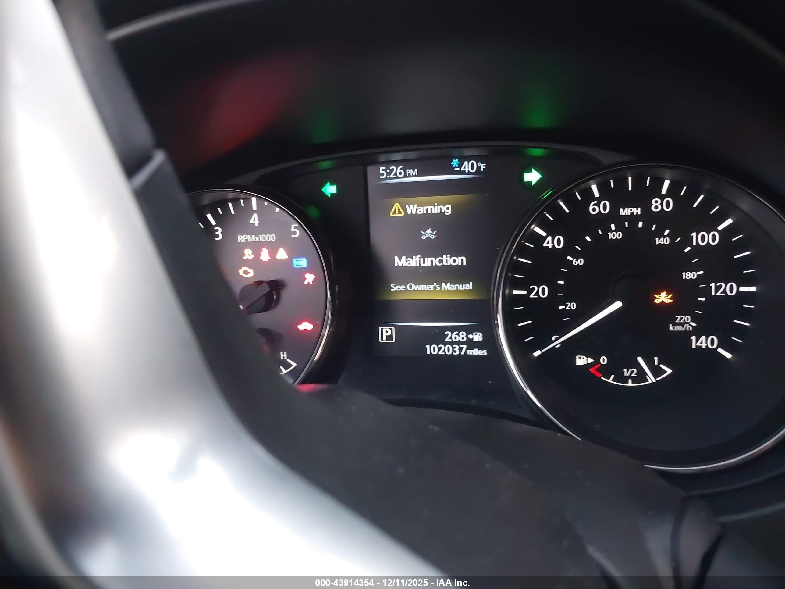 NISSAN ROGUE image 7