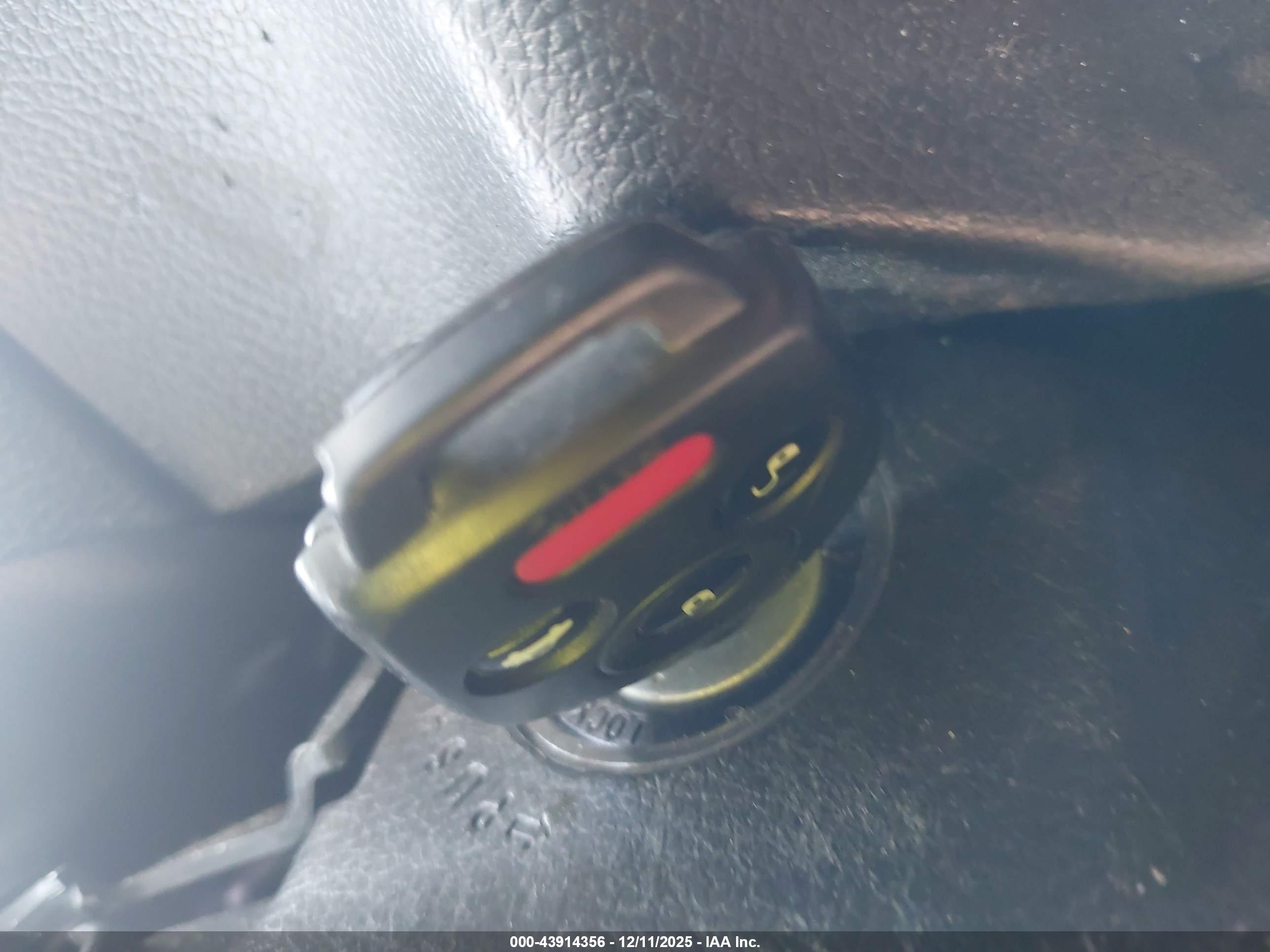 SUBARU LEGACY image 11