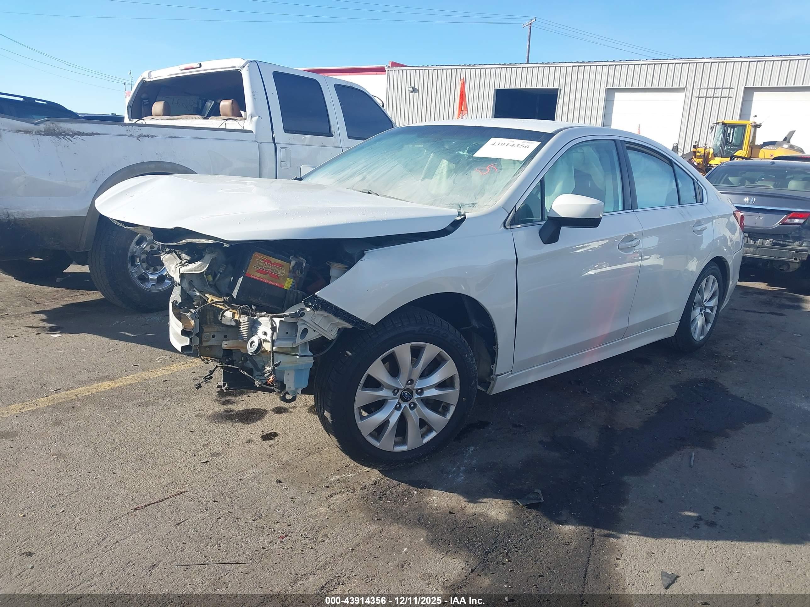 SUBARU LEGACY image 2