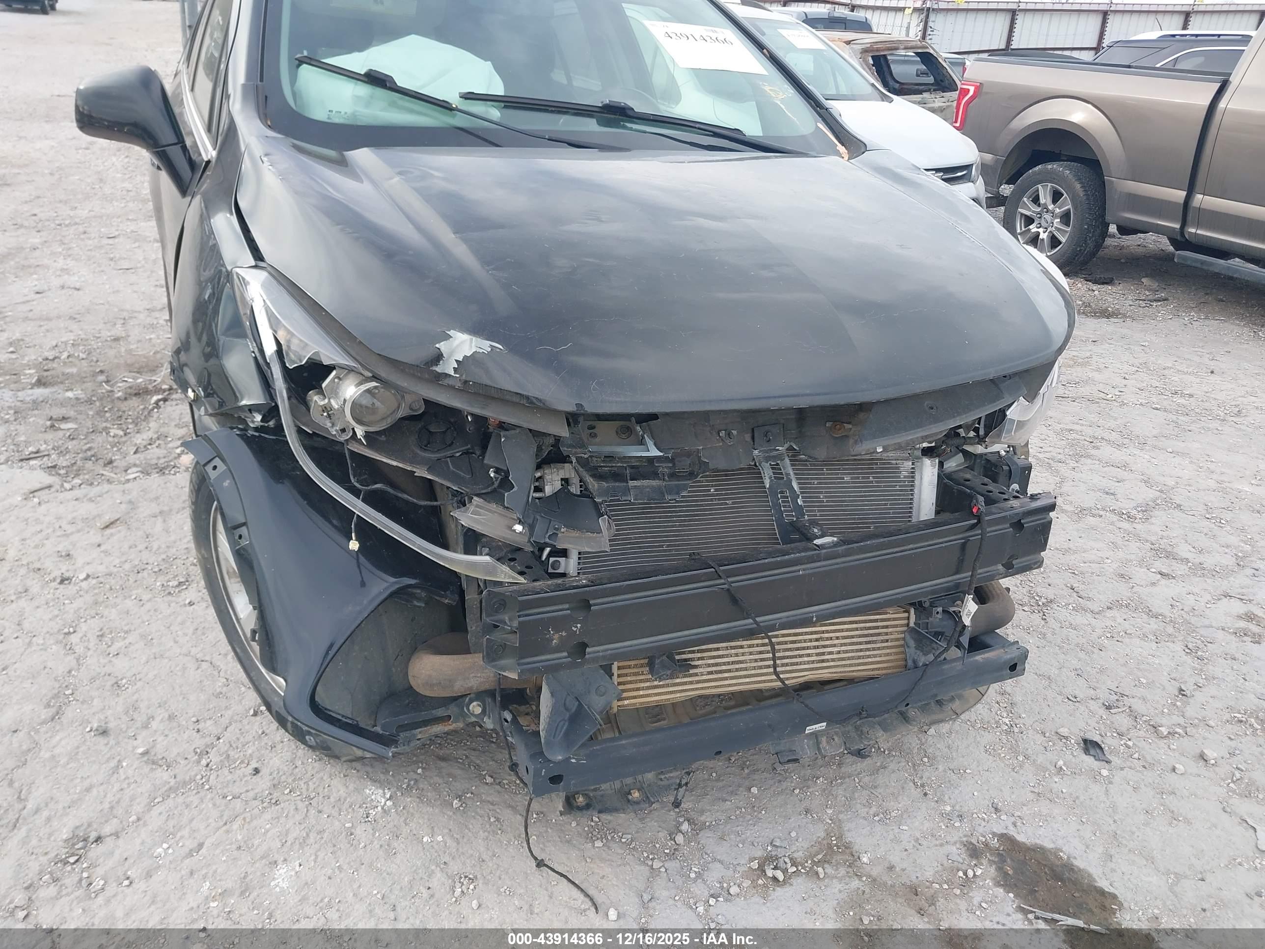 CHEVROLET TRAX image 6