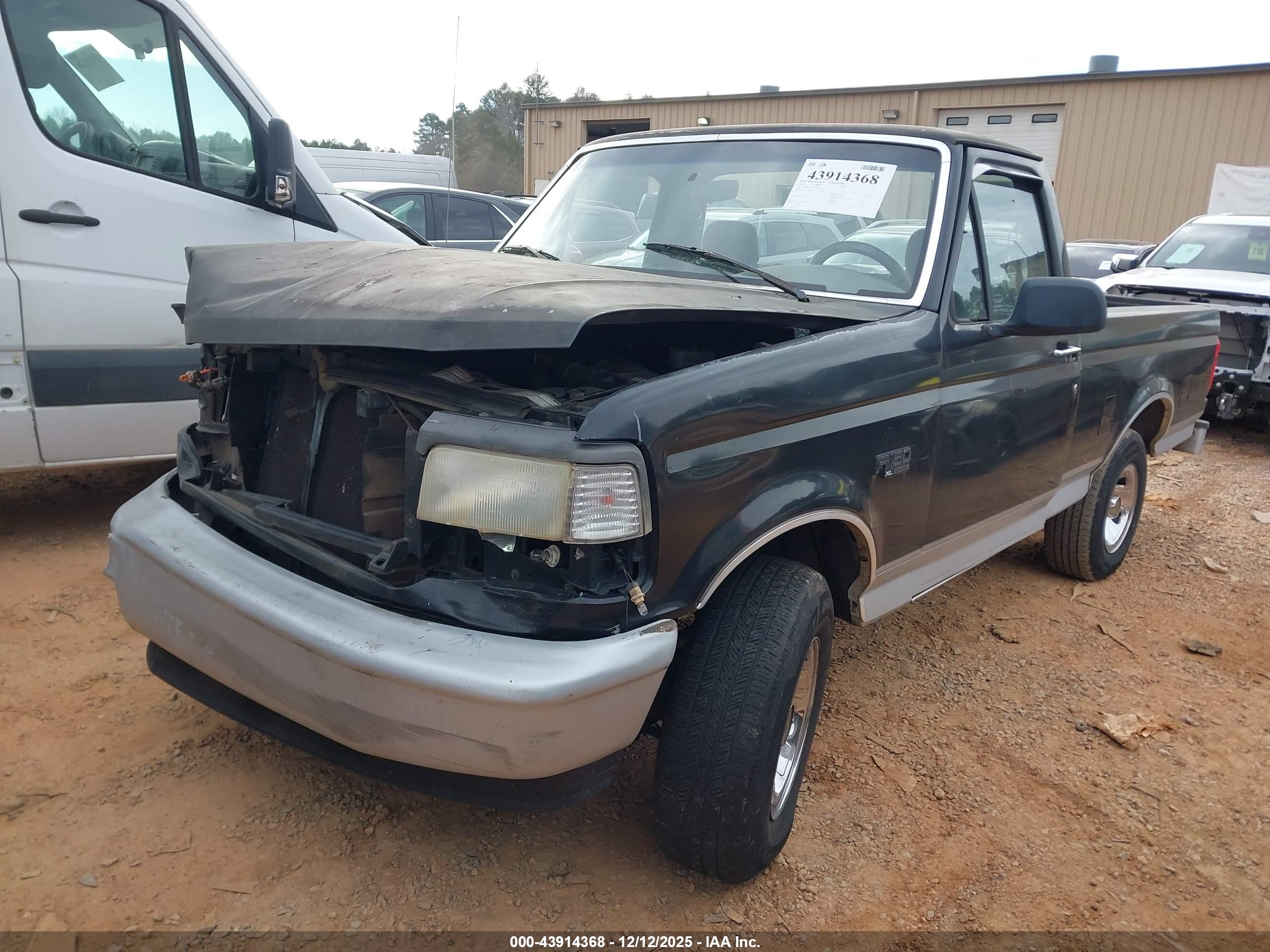 FORD F150 image 2