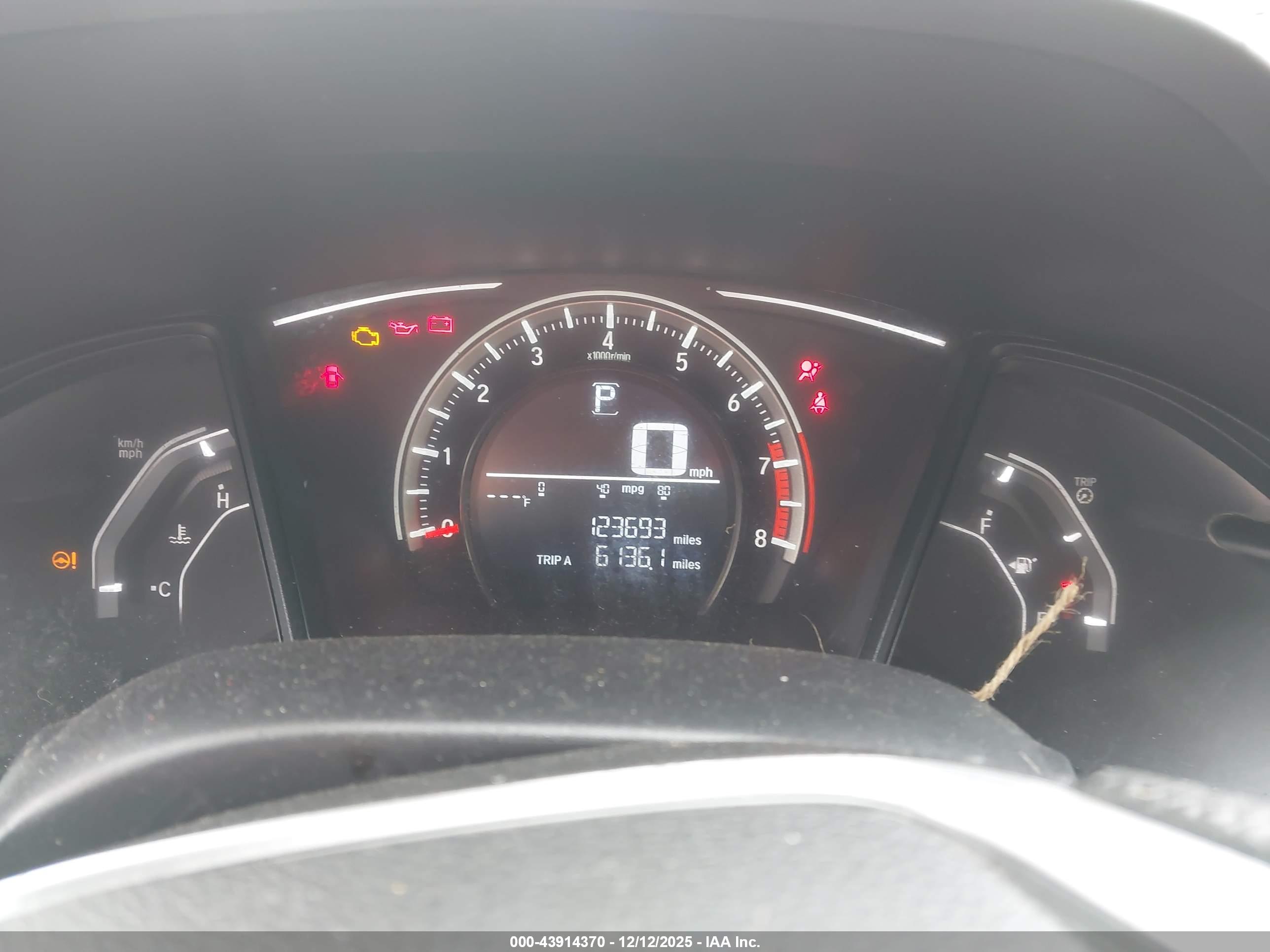 HONDA CIVIC image 7