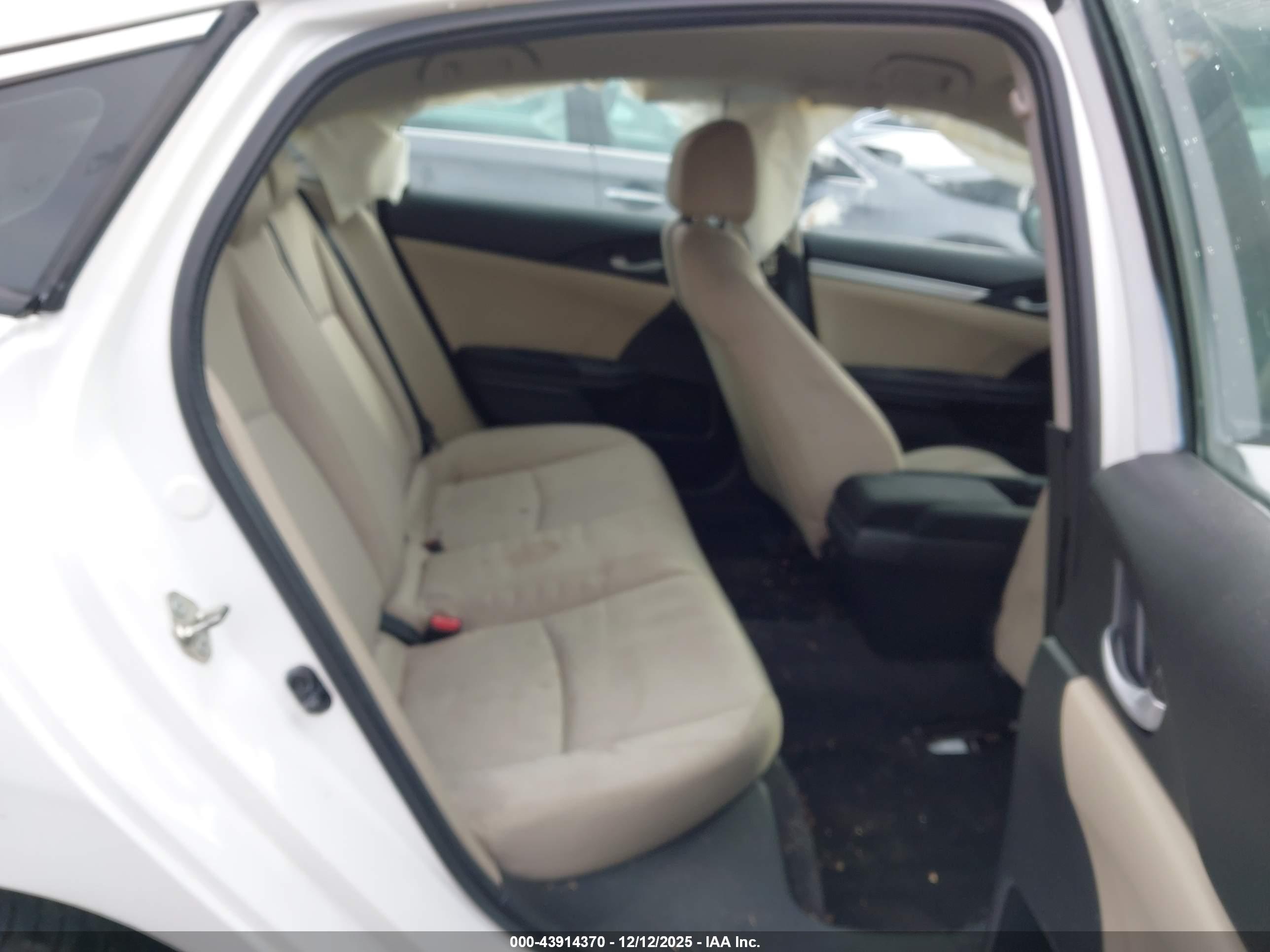 HONDA CIVIC image 8