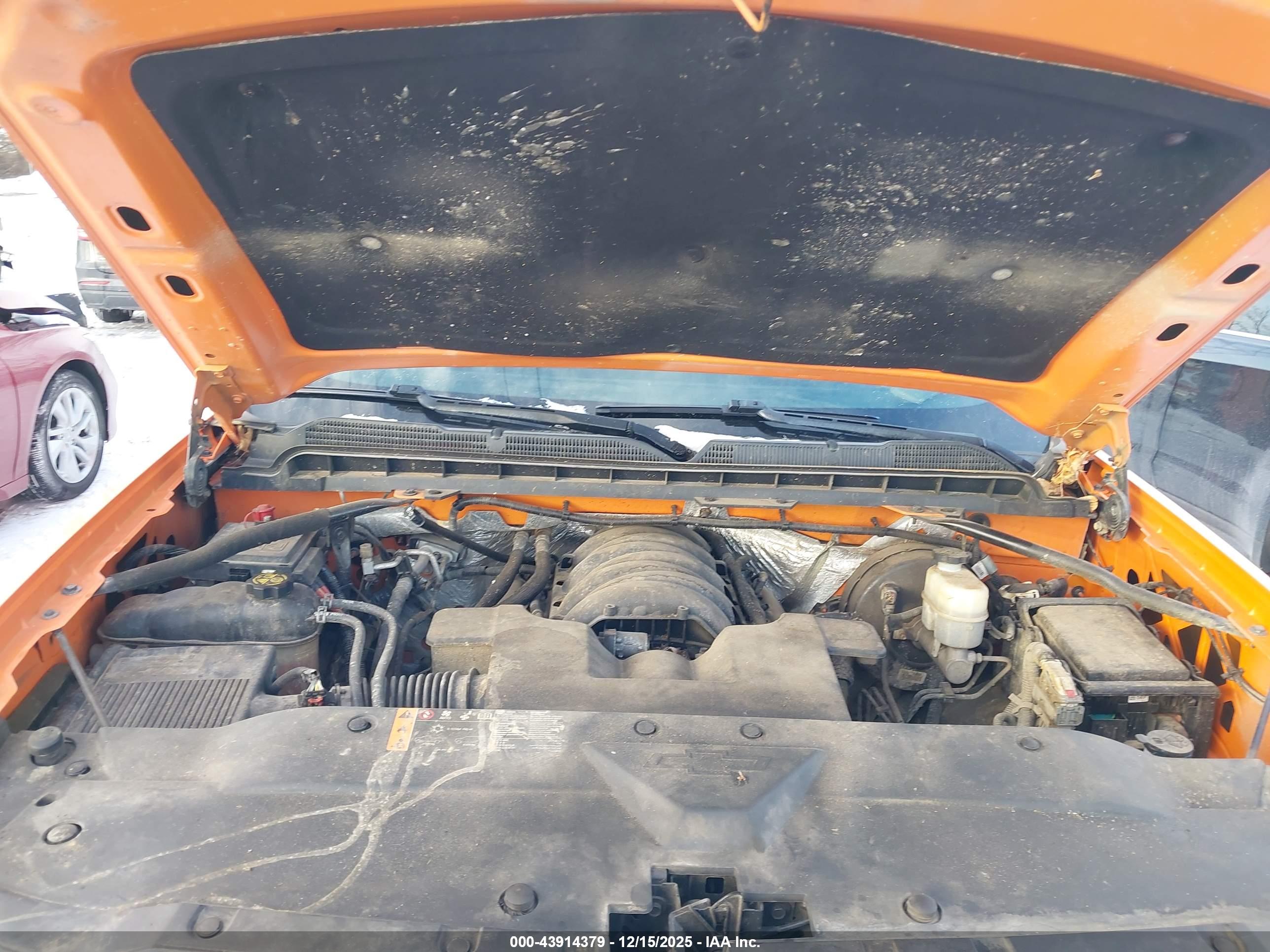 CHEVROLET SILVERADO image 10
