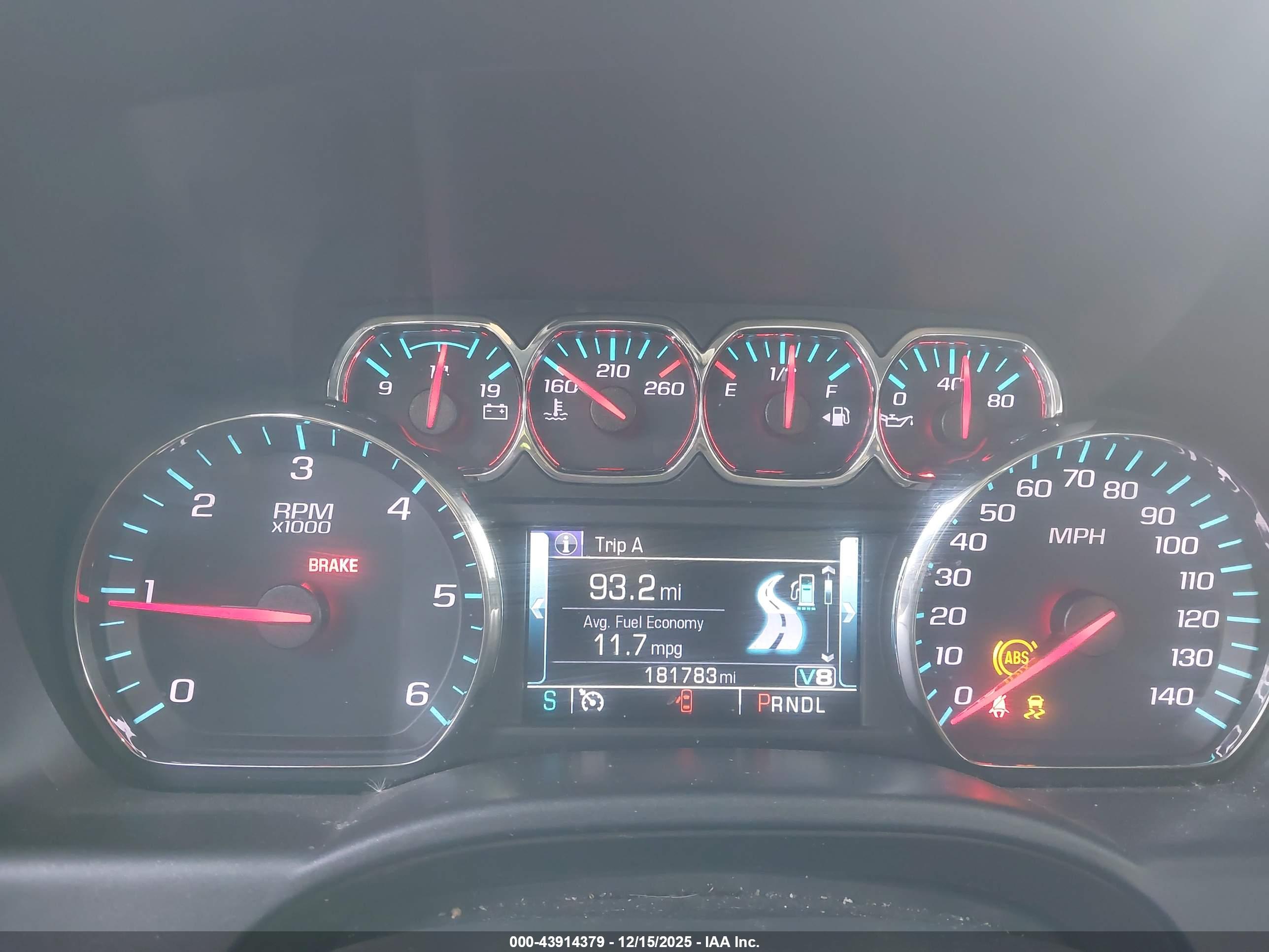 CHEVROLET SILVERADO image 7