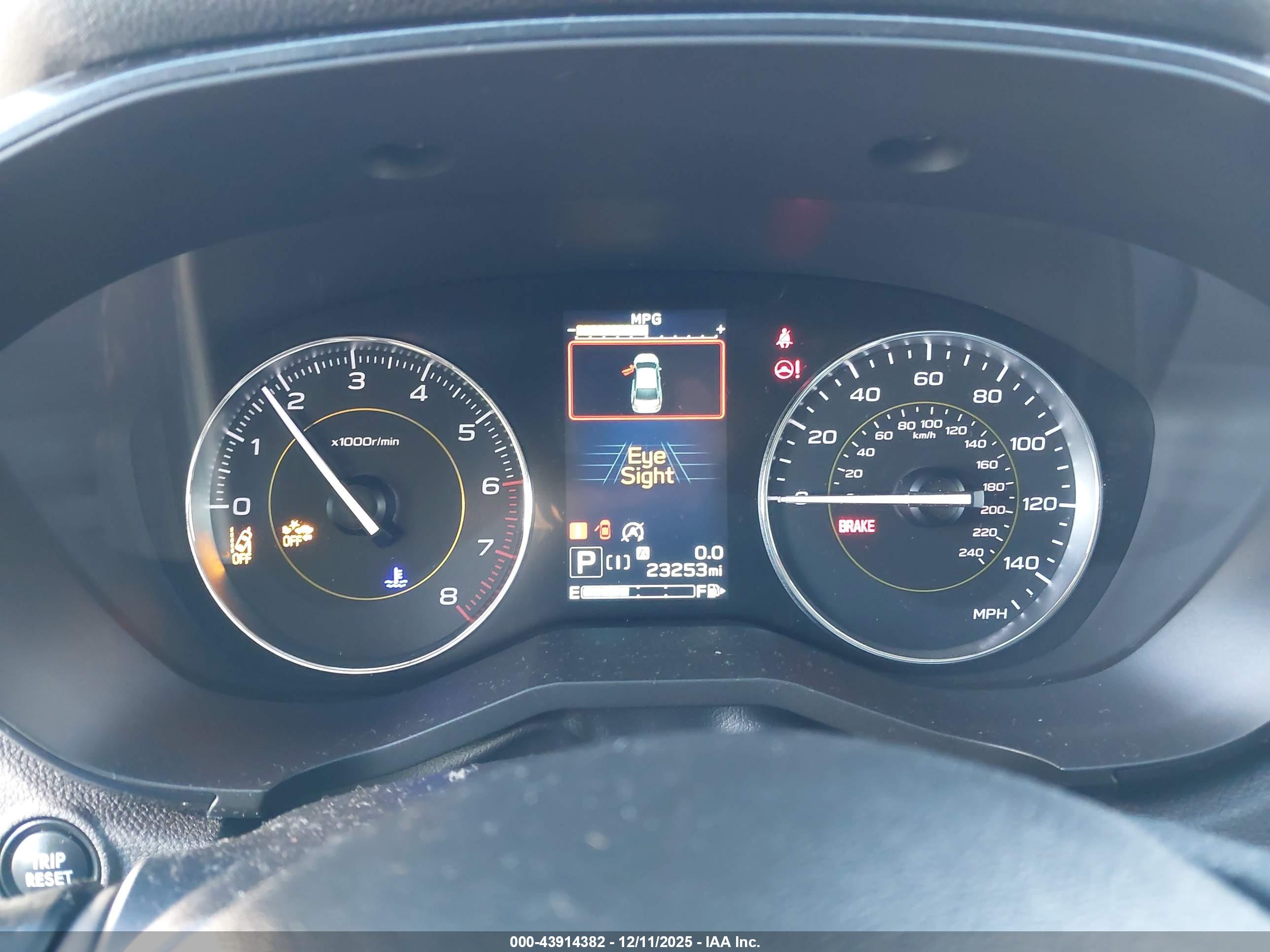 SUBARU CROSSTREK image 7