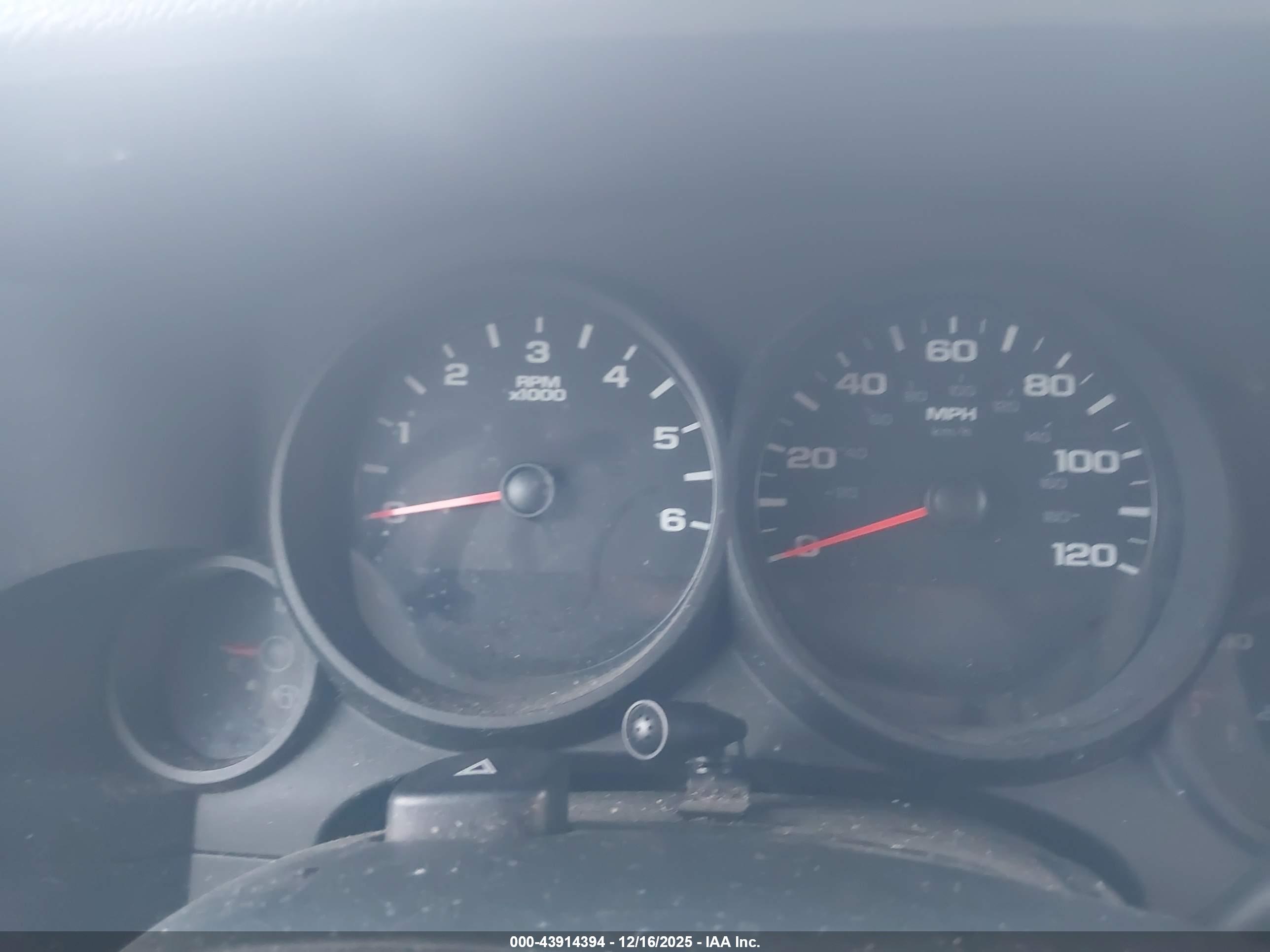 GMC SIERRA image 7