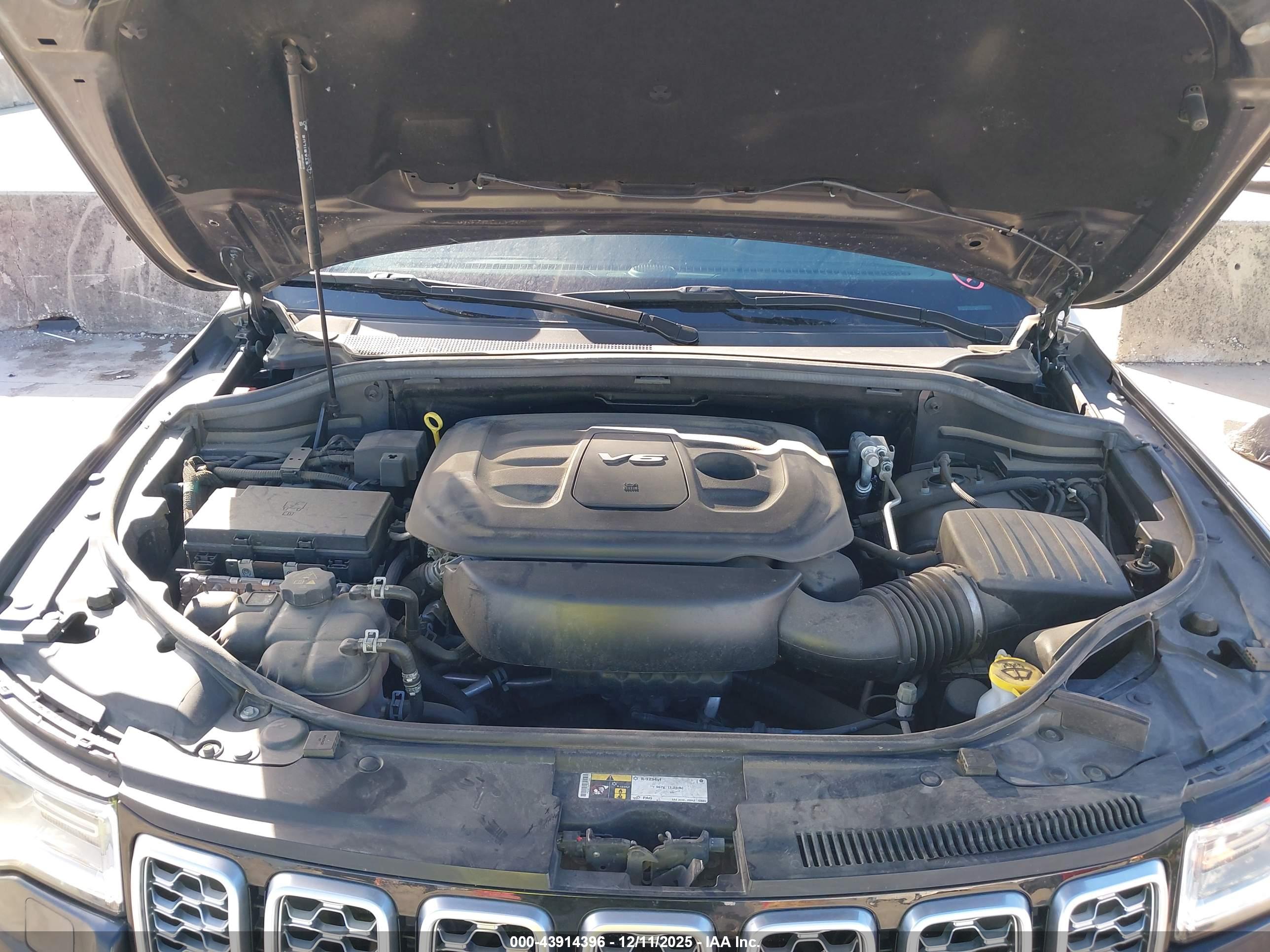 JEEP GRAND image 10