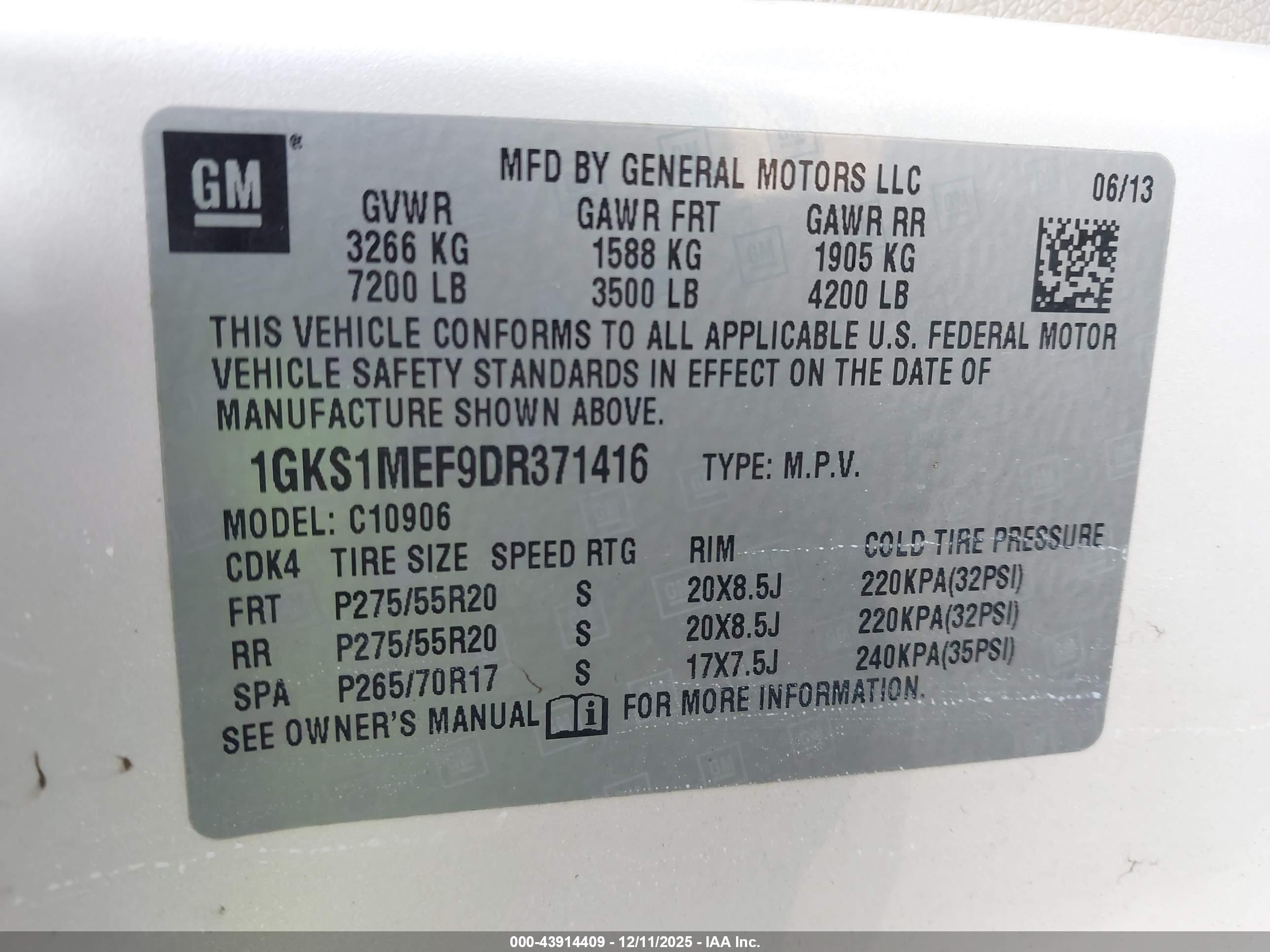 GMC YUKON image 9