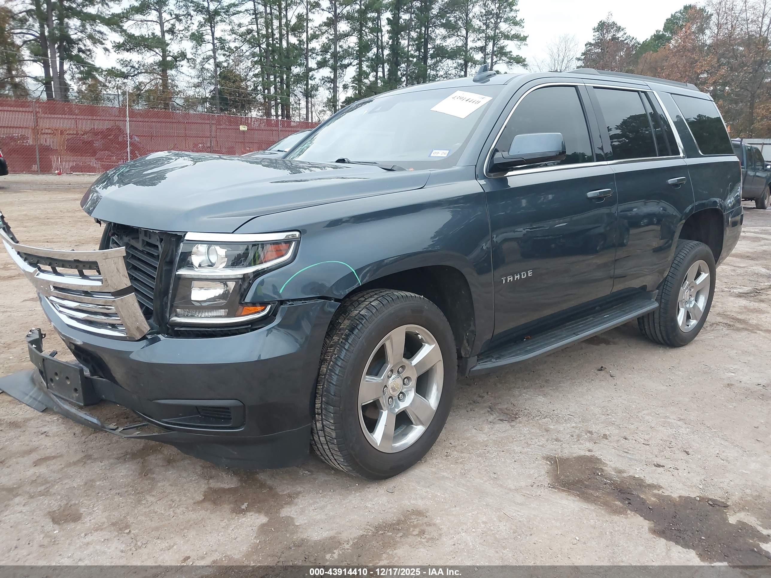 CHEVROLET TAHOE image 2