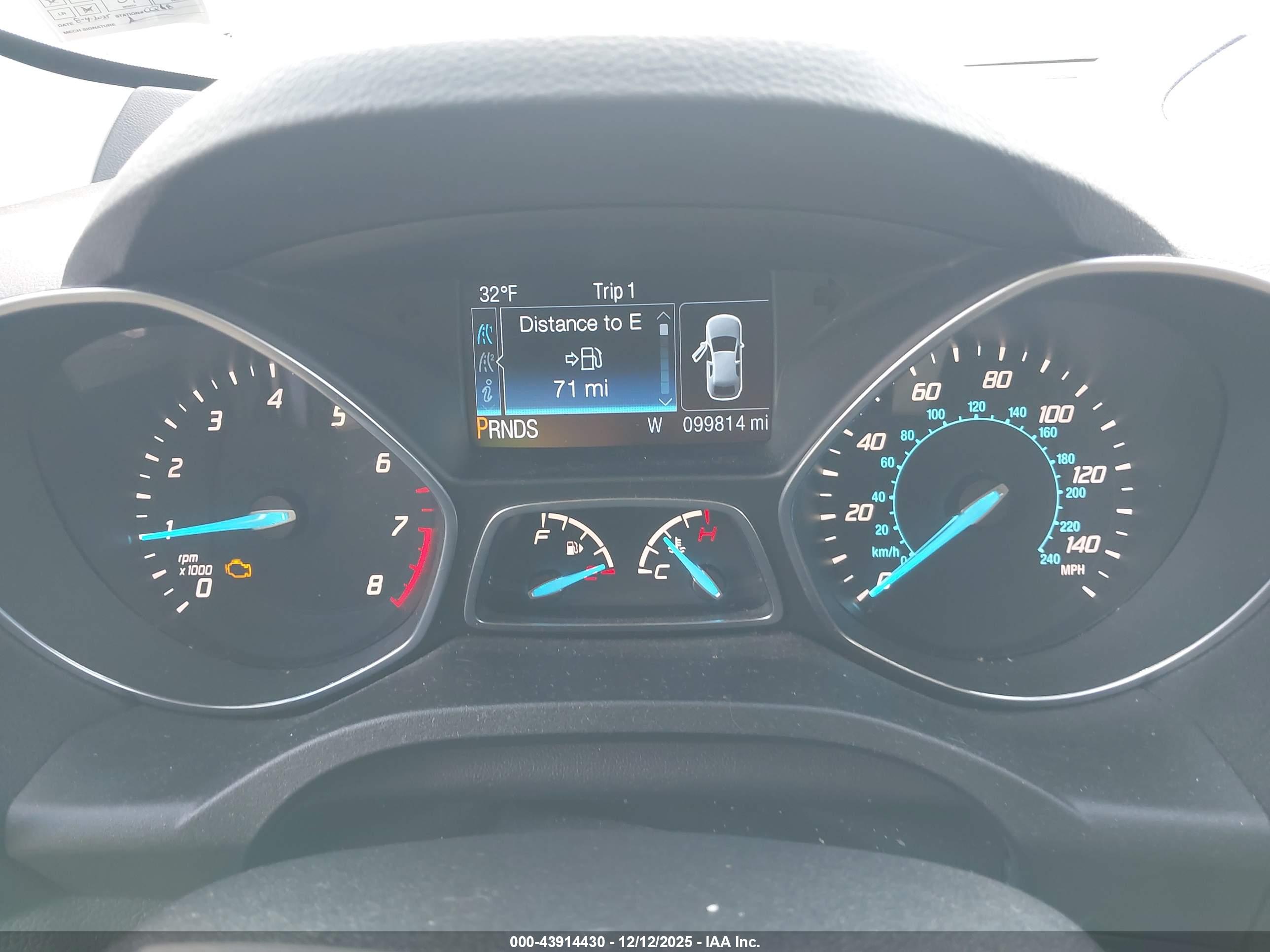 FORD ESCAPE image 7