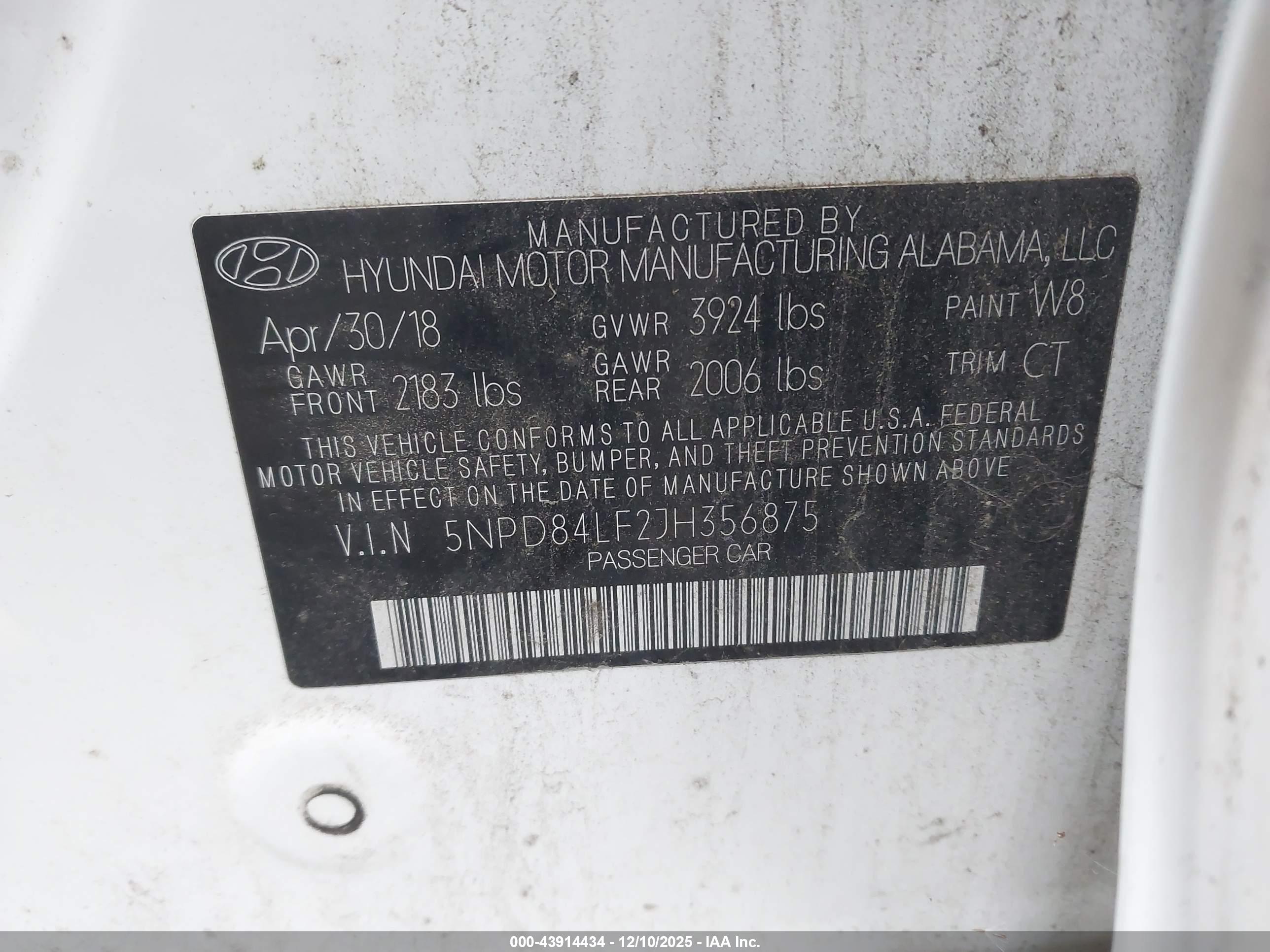 HYUNDAI ELANTRA image 9