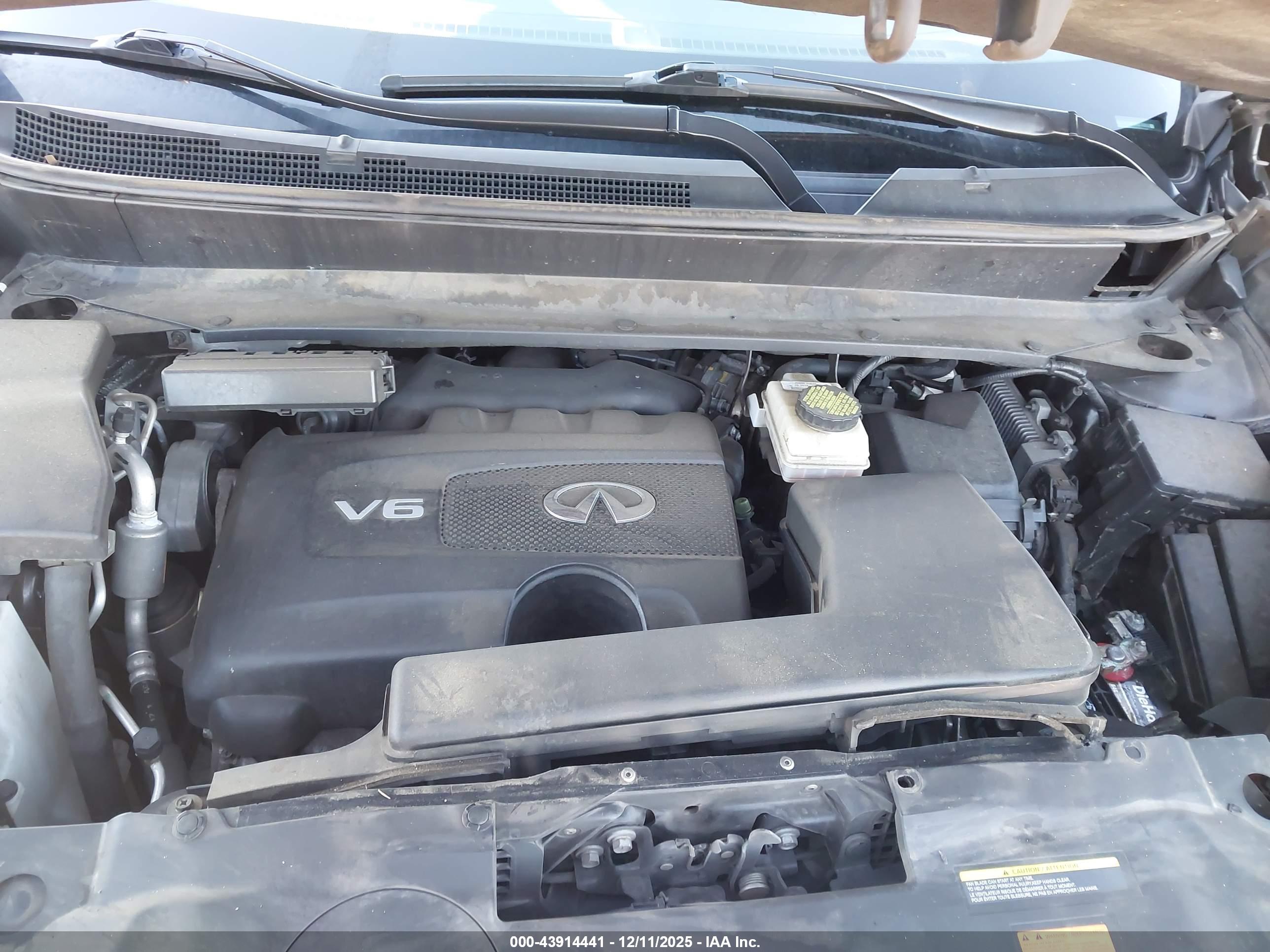 INFINITI QX60 image 10
