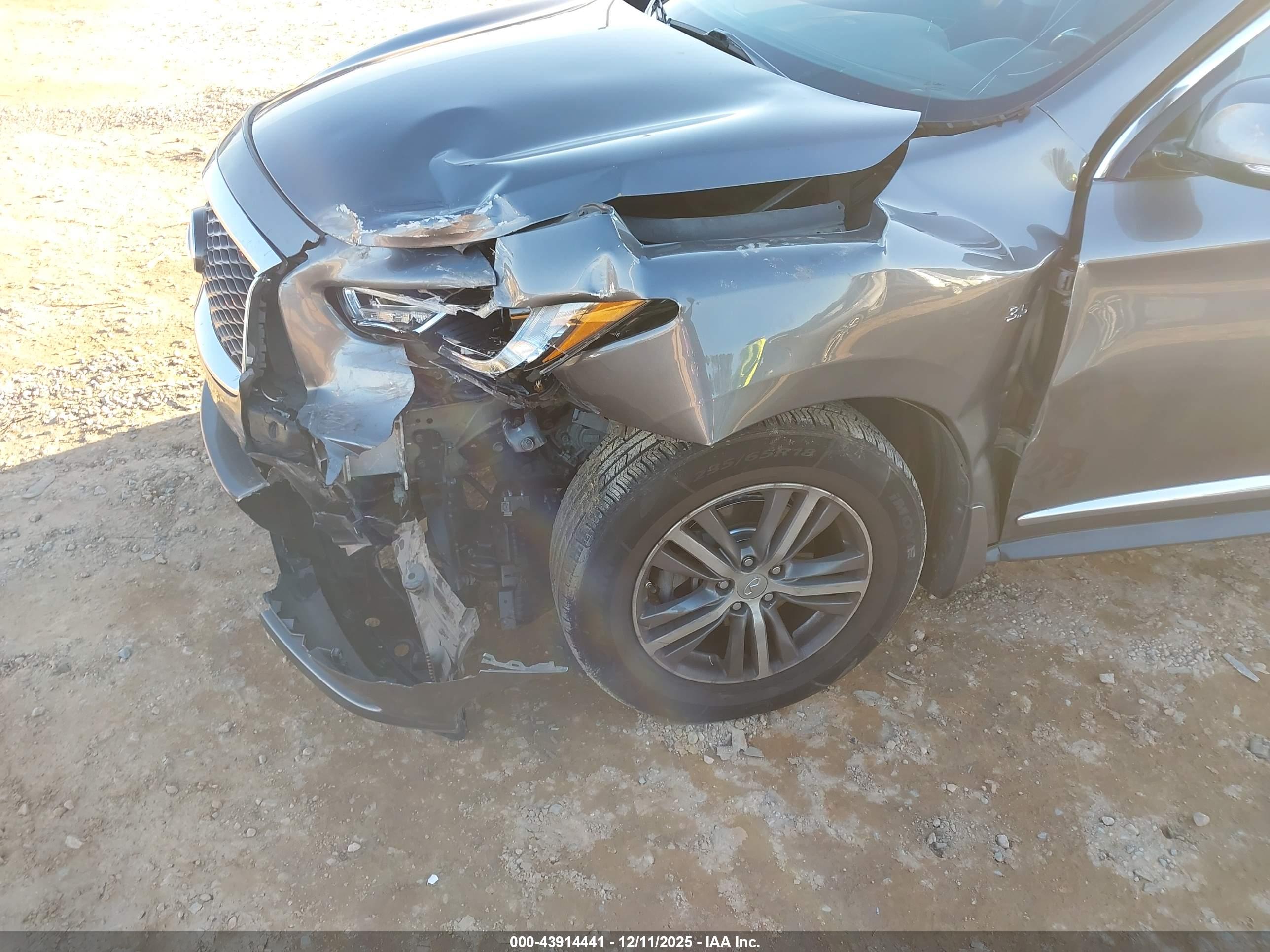 INFINITI QX60 image 6