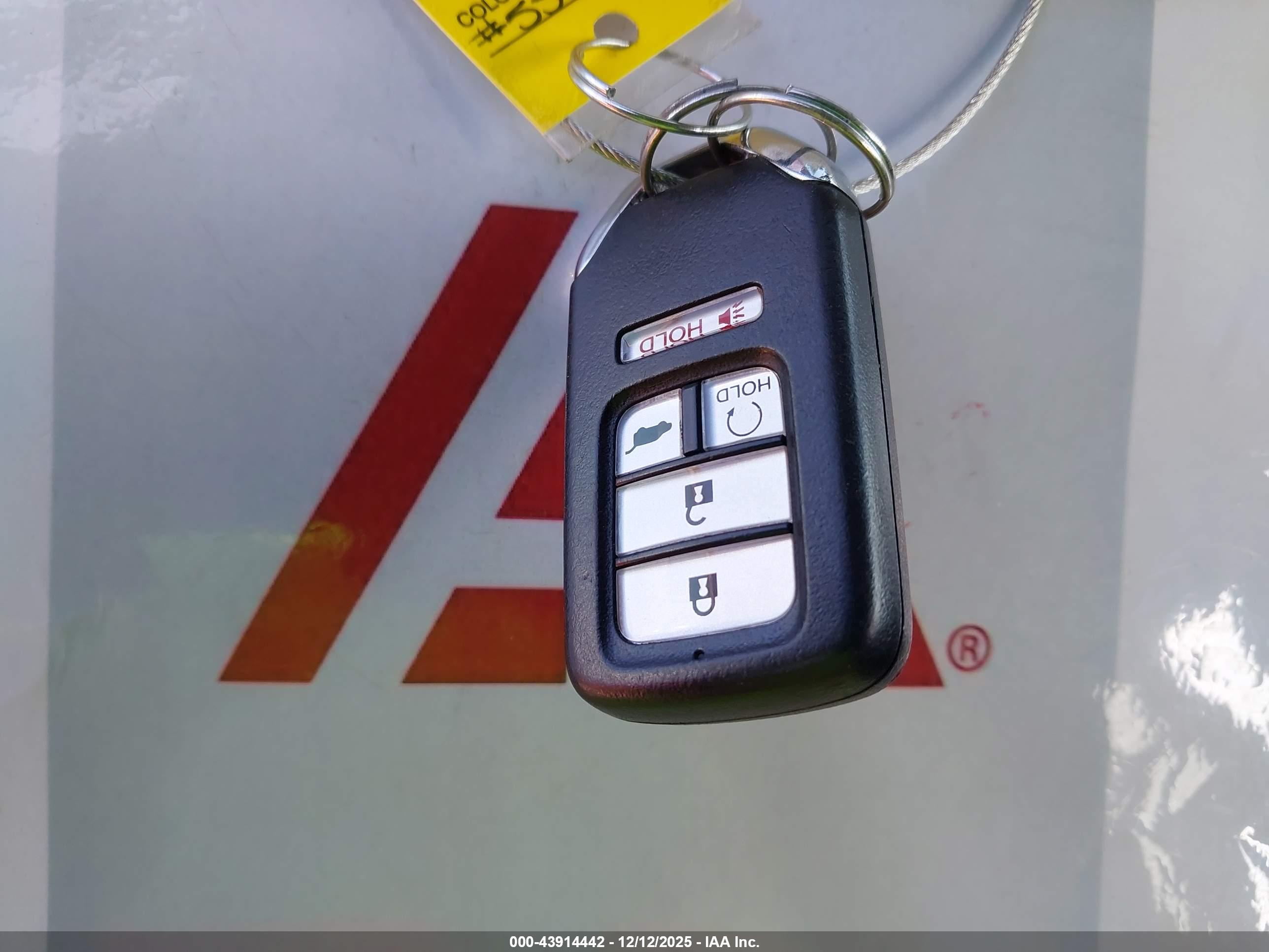 HONDA CR-V image 11