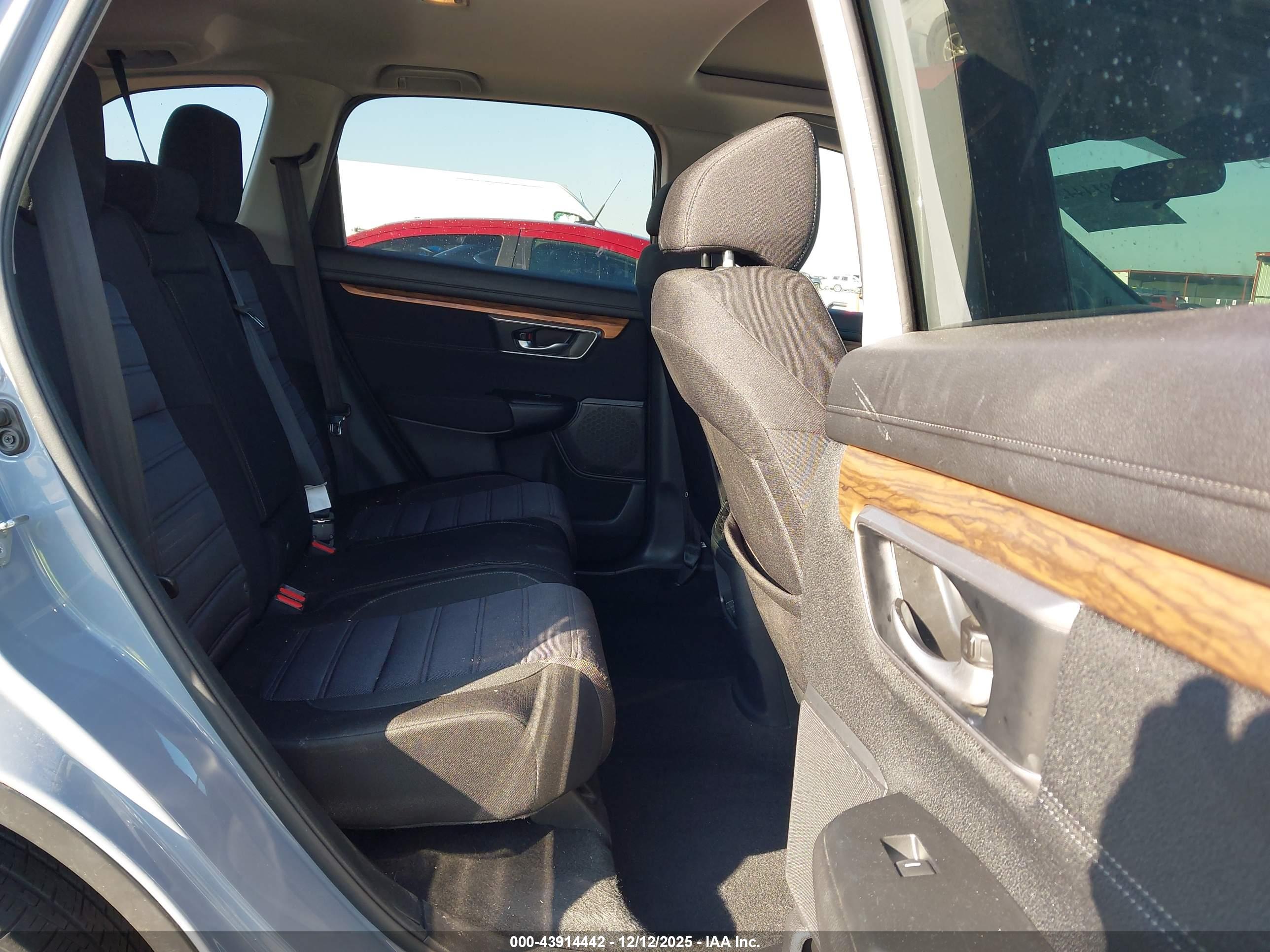 HONDA CR-V image 8