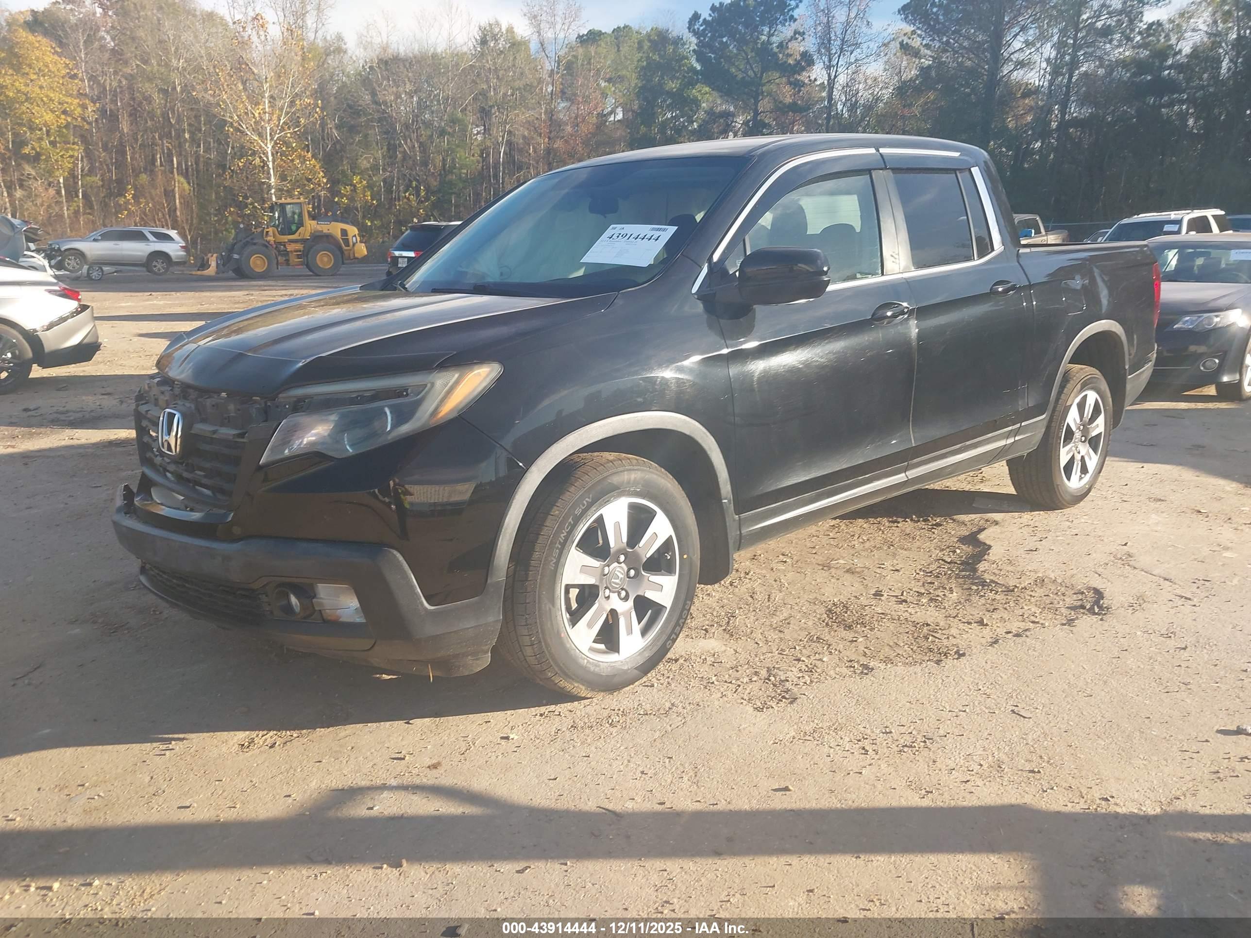 HONDA RIDGELINE image 2