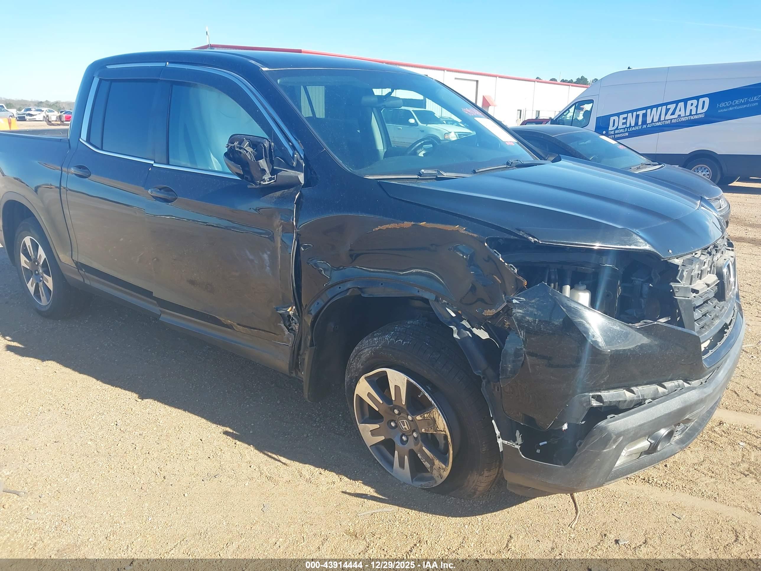 HONDA RIDGELINE image 6