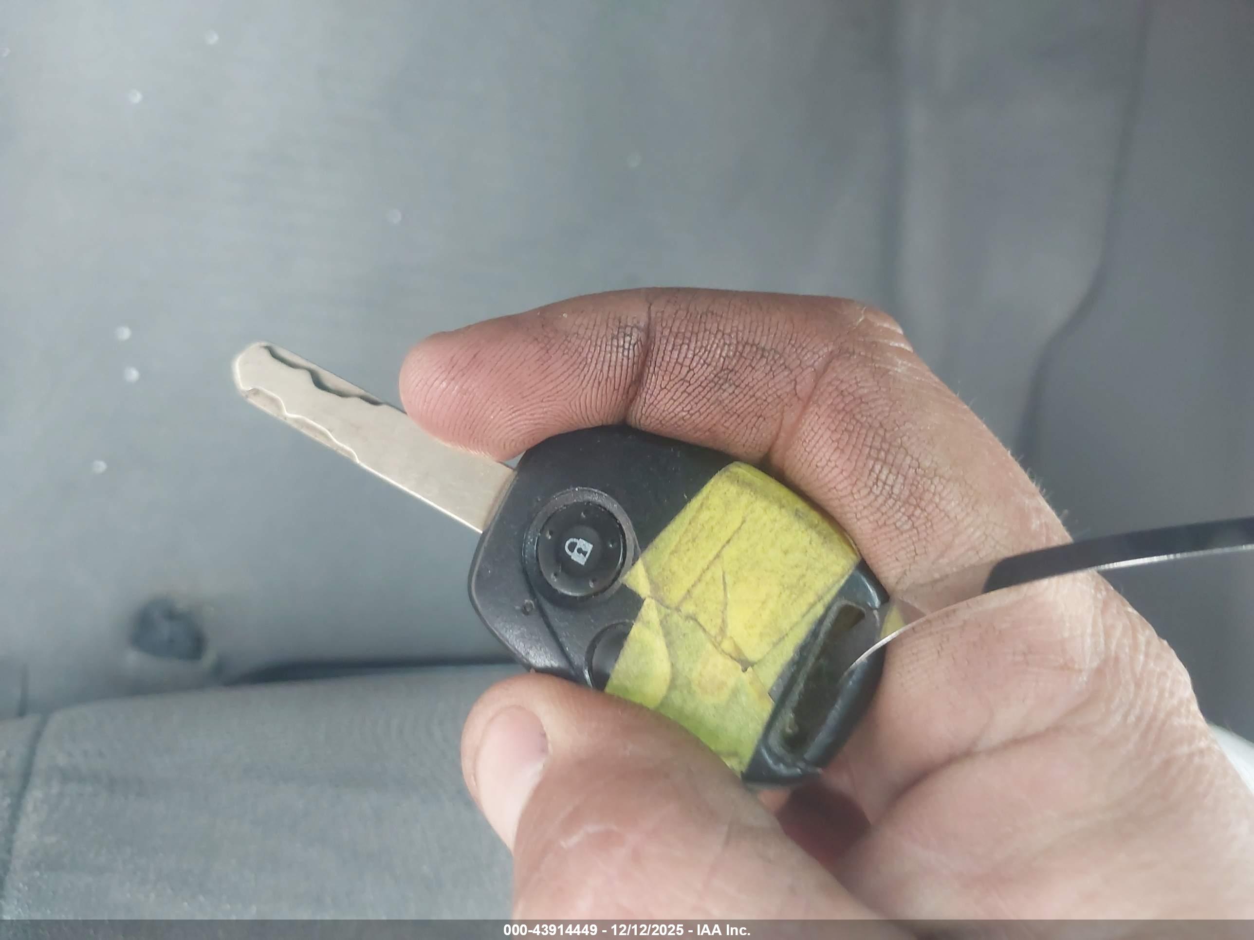 HONDA CIVIC image 11