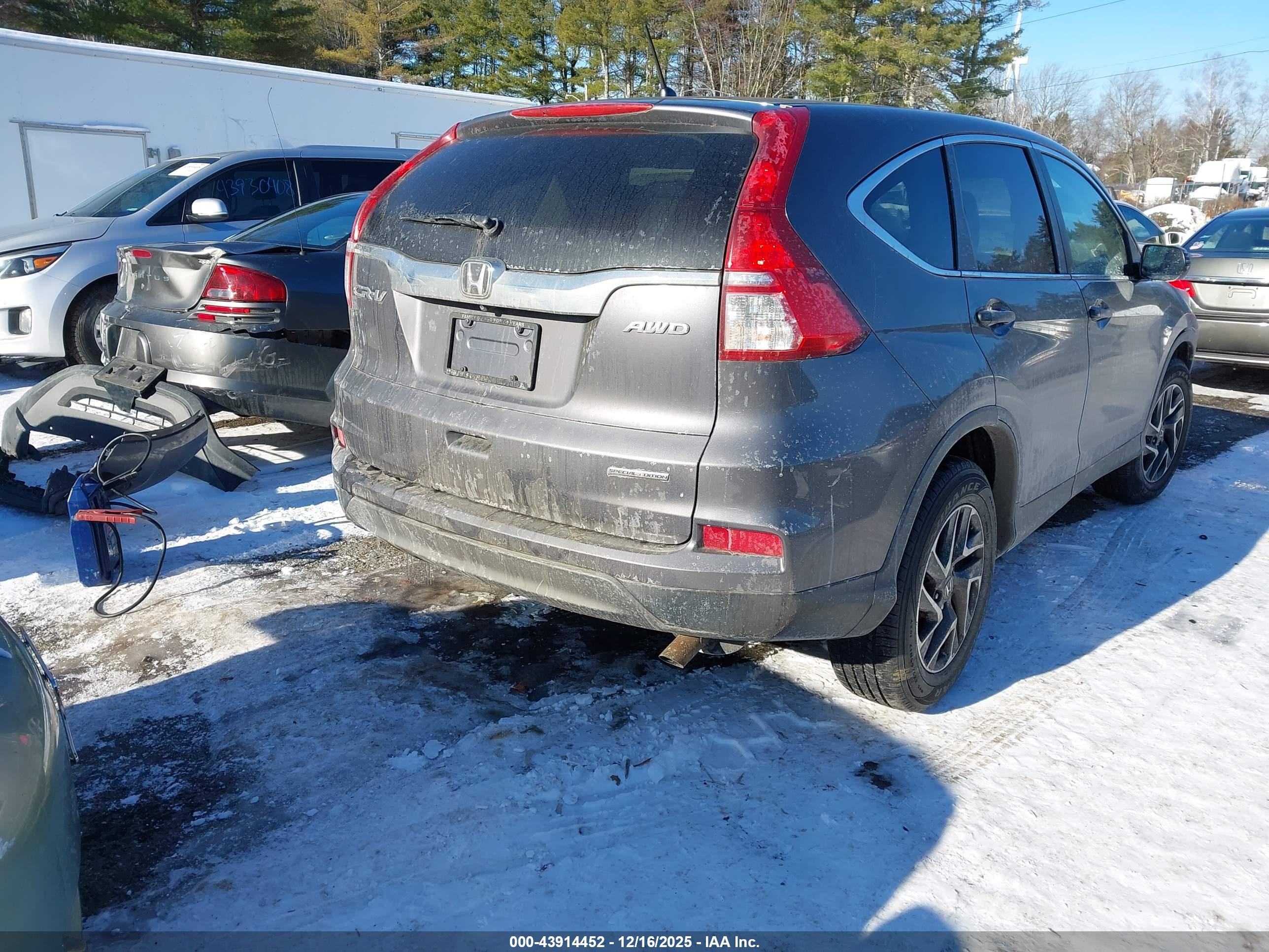 HONDA CR-V image 4